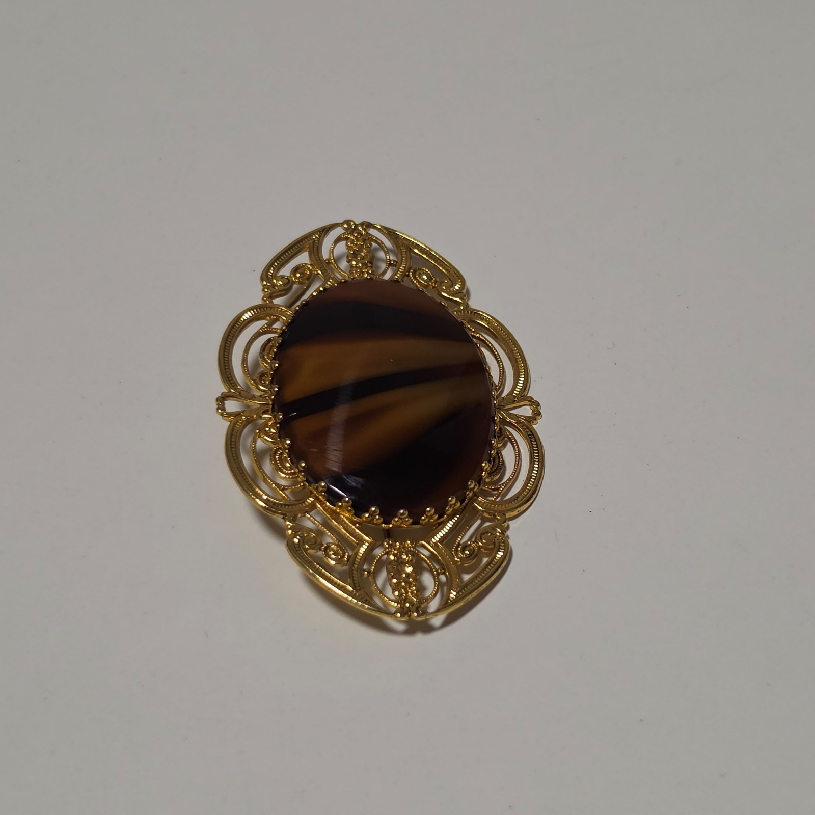 Vintage Brown Oval Brooch Large Filigreecostume gold tone Metal.b5 image 2