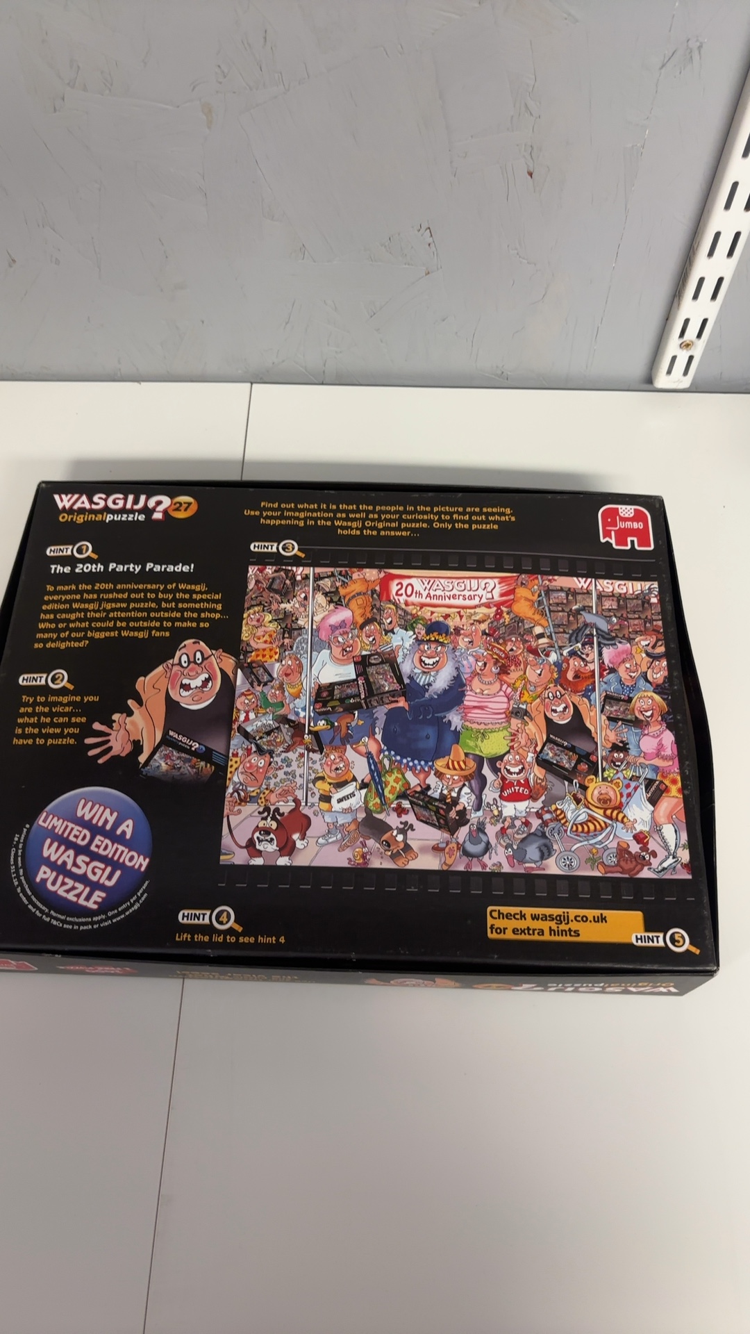 Jumbo Wasgij Original Puzzle 27 The 20th Party Parade 1000 Pieces image 2