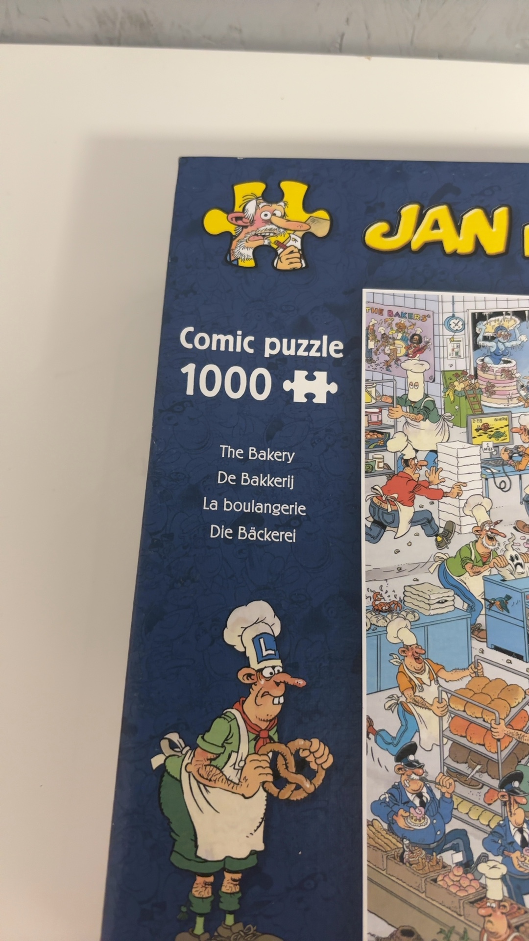 Jan van Haasteren Blue Comic Puzzle 1000 Pieces The Bakery image 2