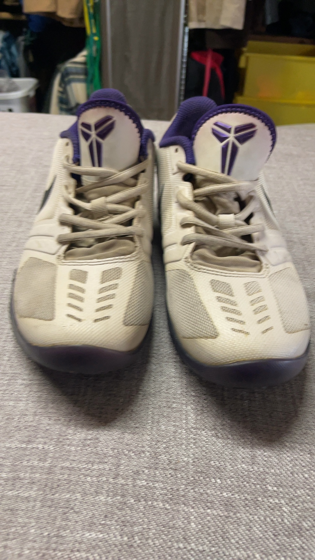 Kobe Nike Purple & White Alpha Basketball Shoes US 8