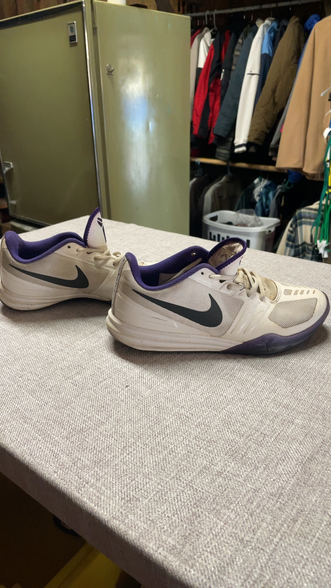 Kobe Nike Purple & White Alpha Basketball Shoes US 8 image 6