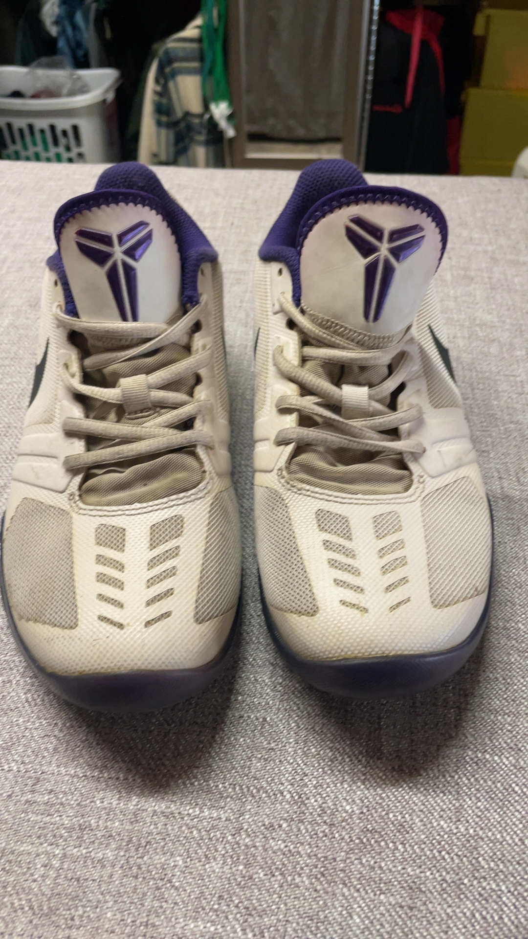 Kobe Nike Purple & White Alpha Basketball Shoes US 8 image 9