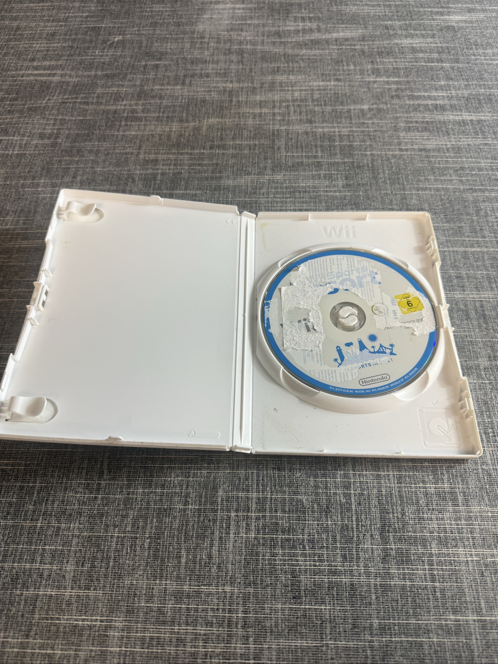 Nintendo Wii Sports Resort PAL Game Disc Only Wii Console Compatible image 3