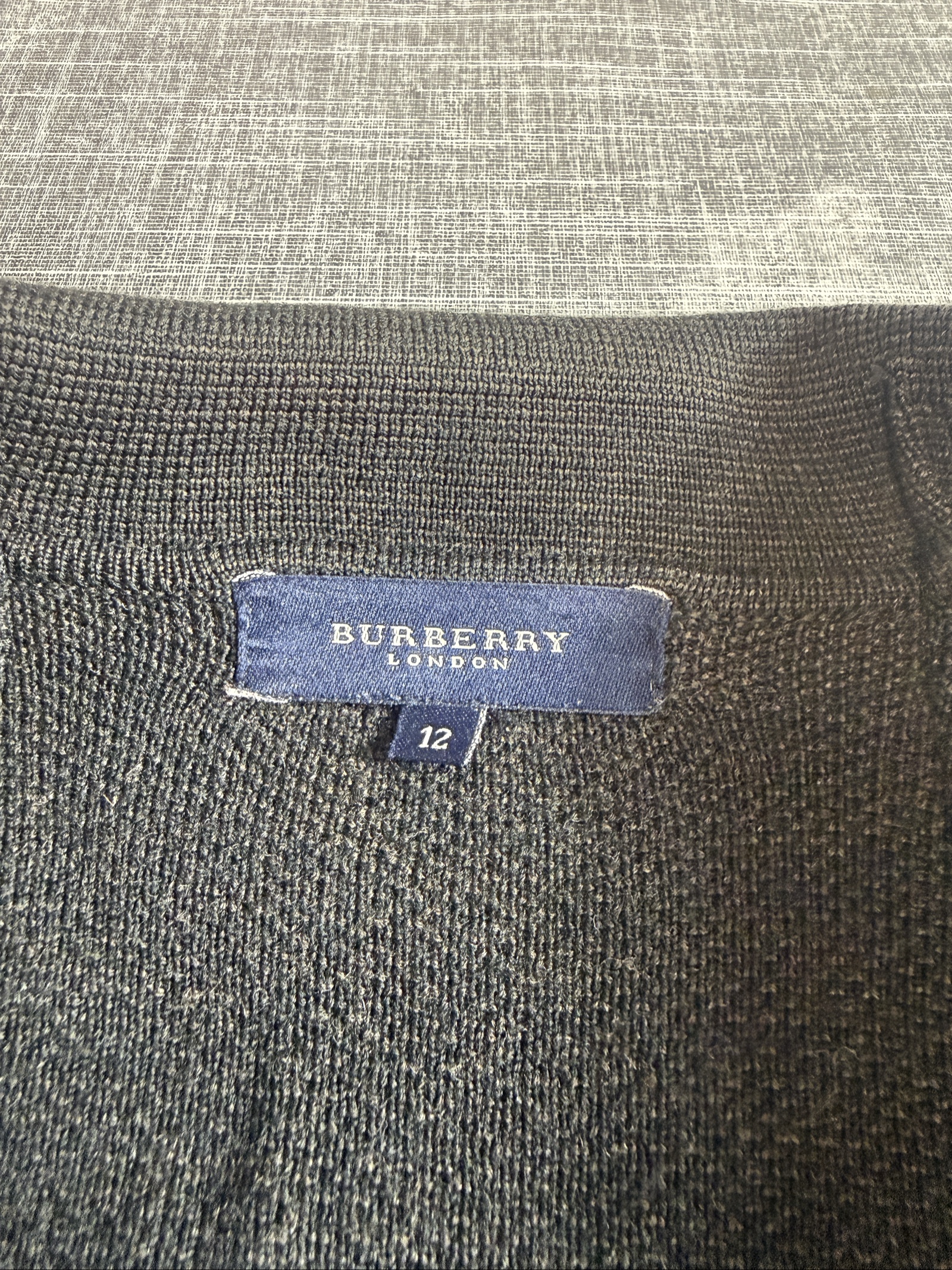 Burberry London Women’s Button Cardigan Wool Blend Size 12 Black image 3