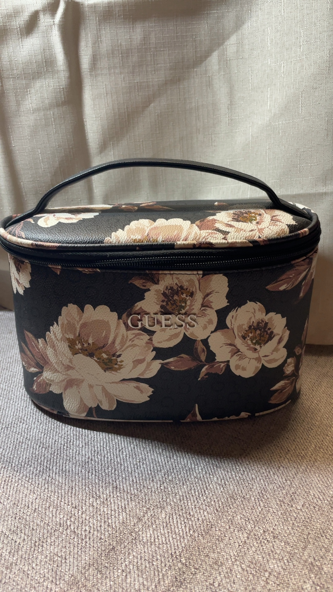 Guess Black & Beige Floral Print Cosmetic Bag with Handle image 4