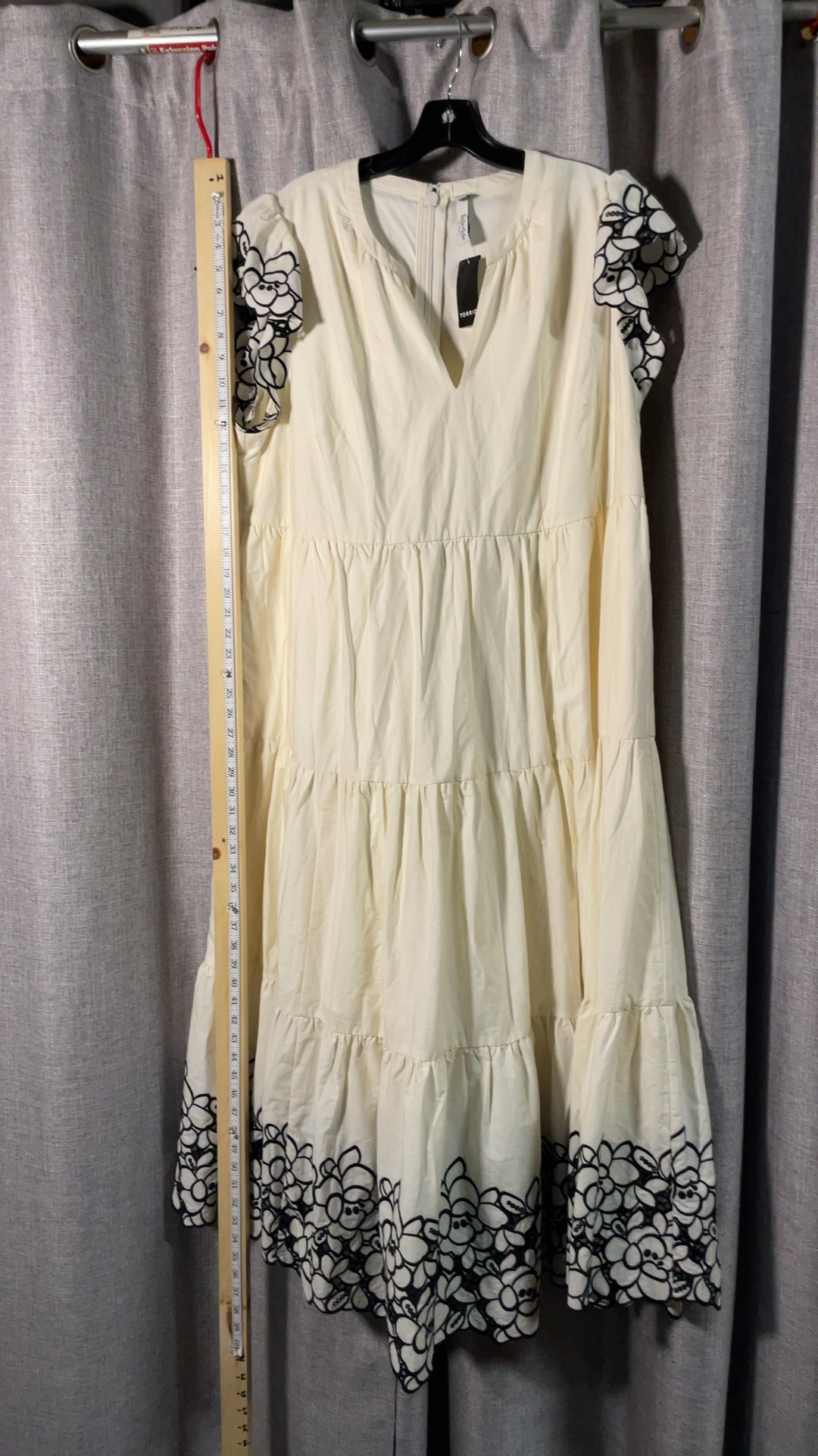 Belle Isle by Torrid White Floral Dress Size 18