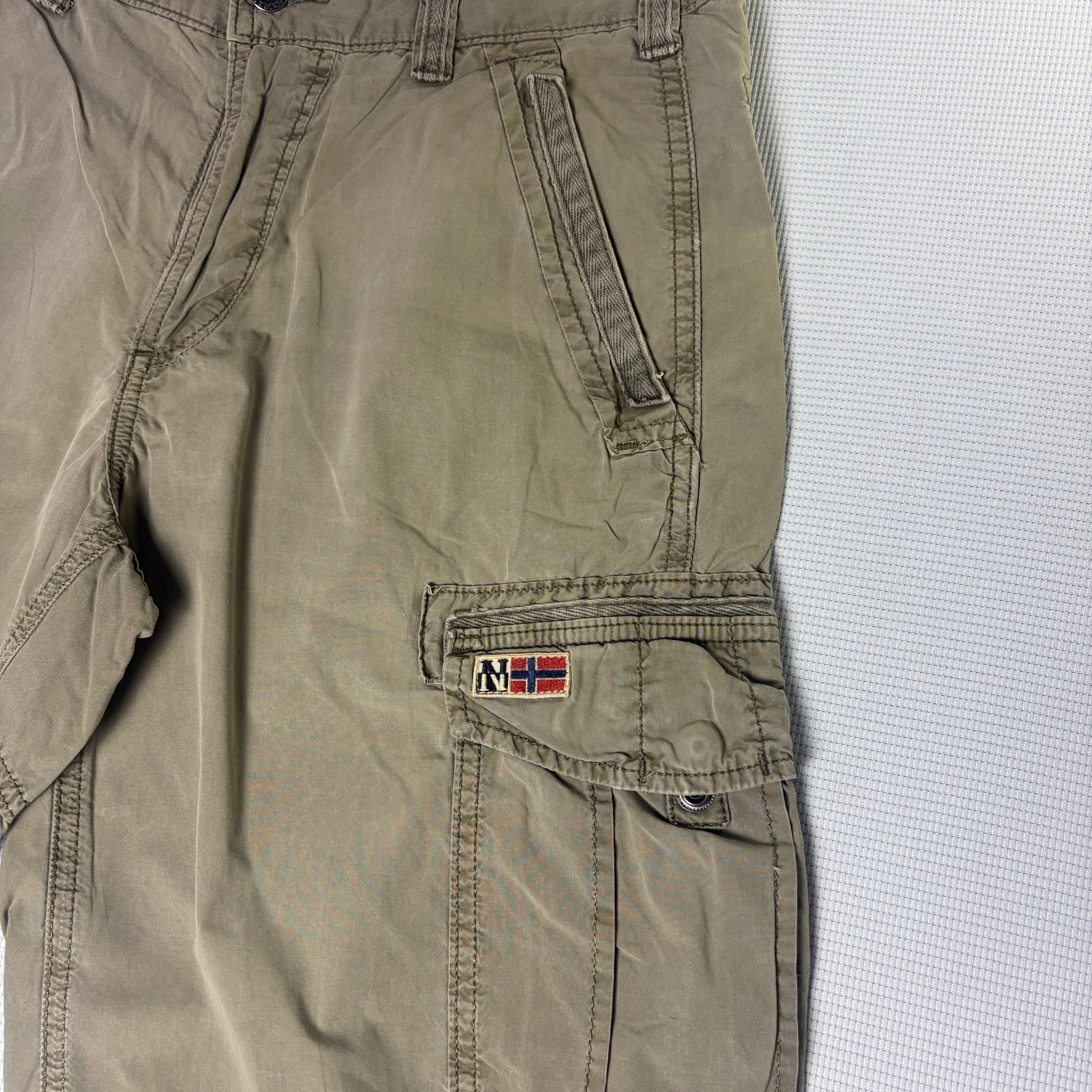 Napapijri Cargo Shorts Khaki Olive Men's W30 Workwear Utility image 3