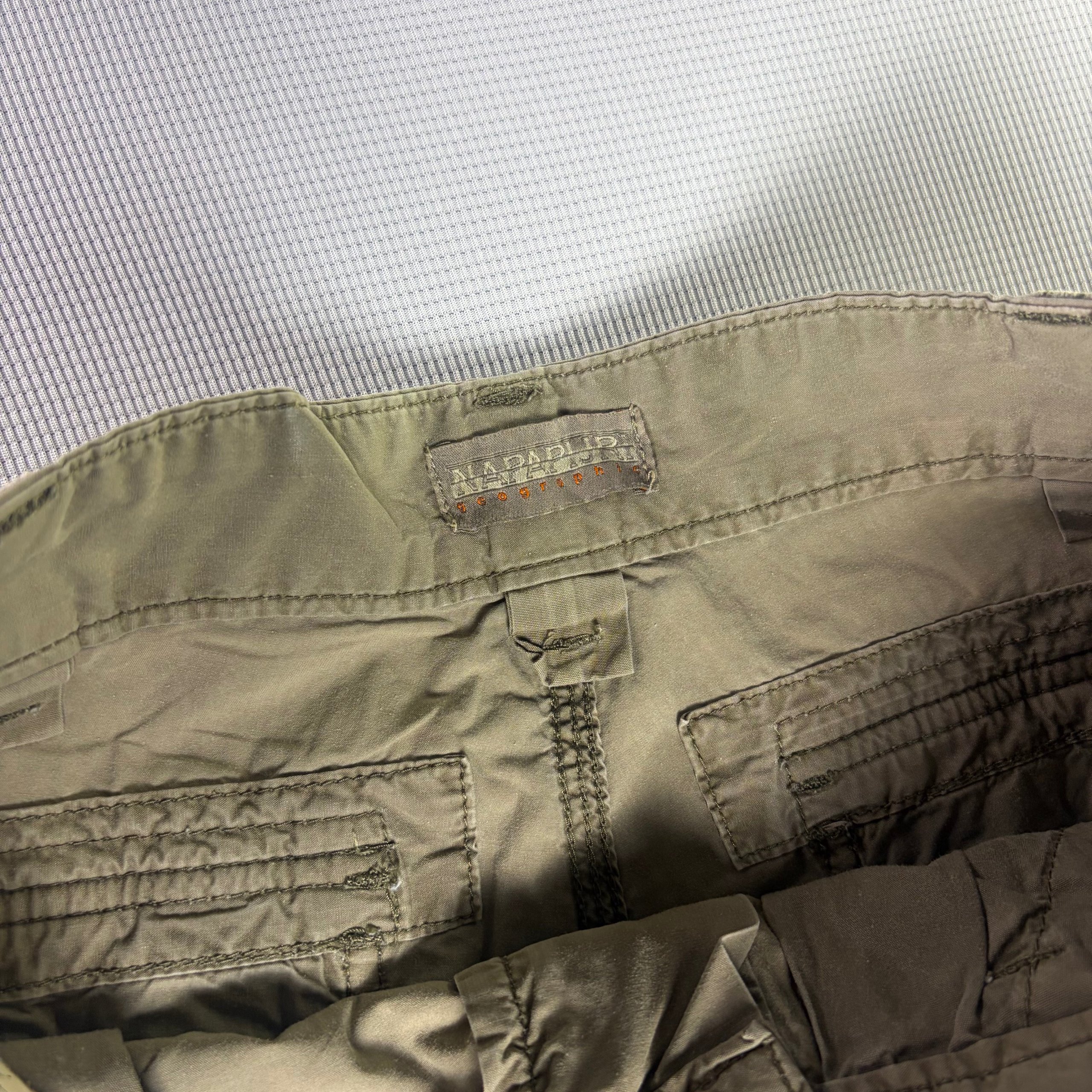 Napapijri Cargo Shorts Khaki Olive Men's W30 Workwear Utility image 6