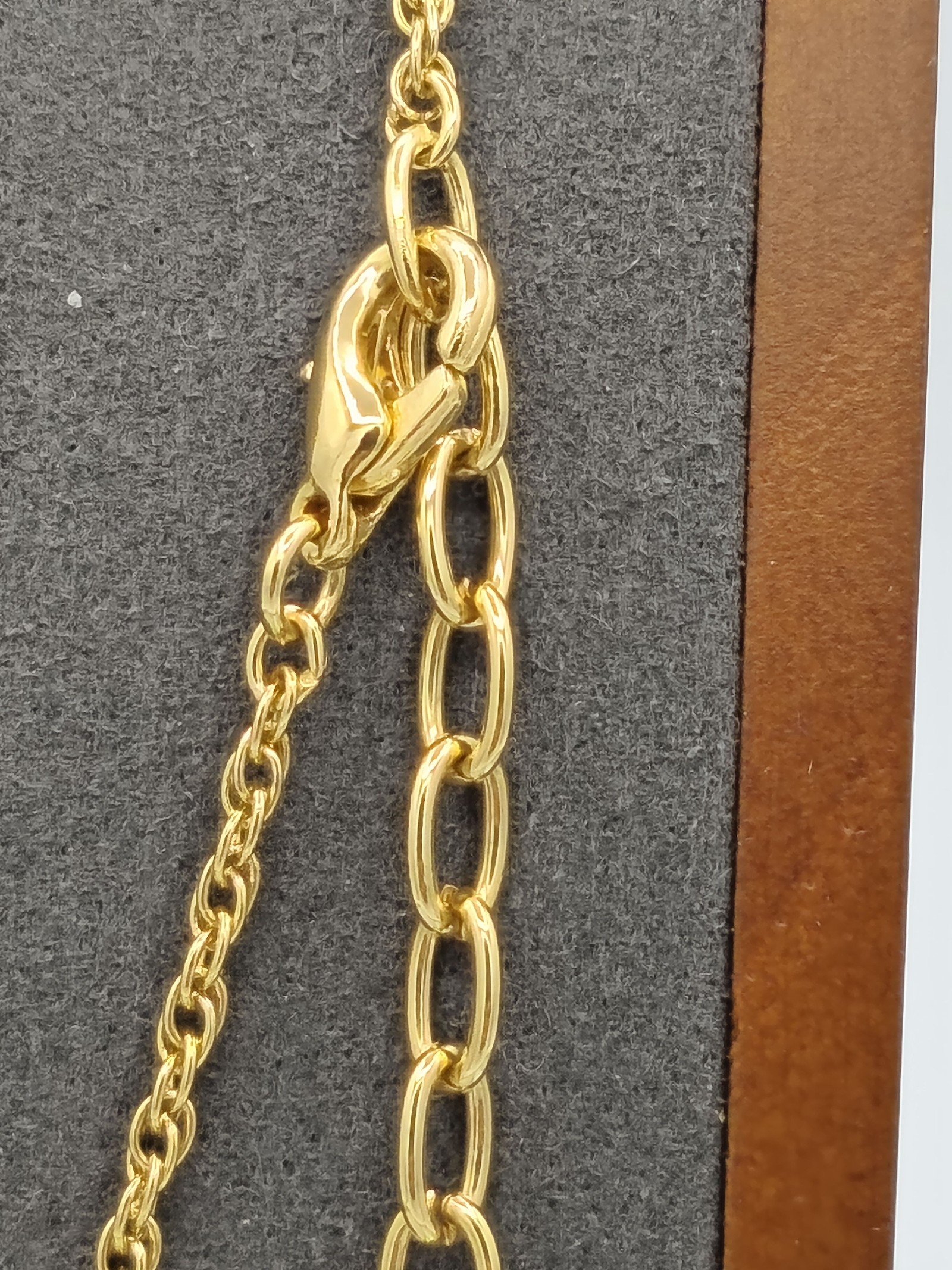 Nina Ricci Gold & Silver Heart Pendant Necklace Unisex Other image 5