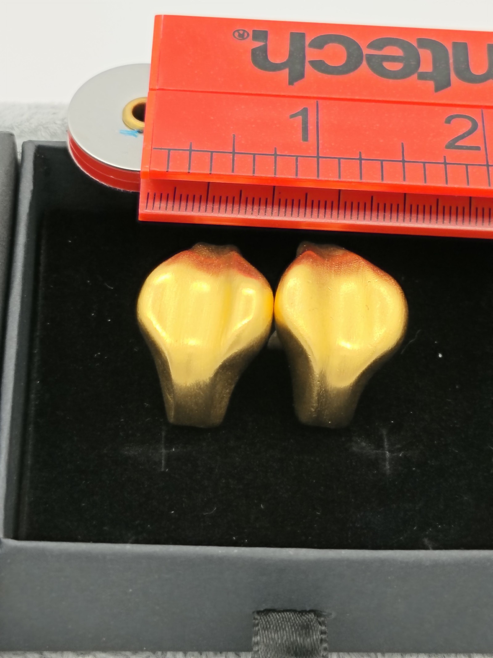 Essex Clip On Earrings image 3