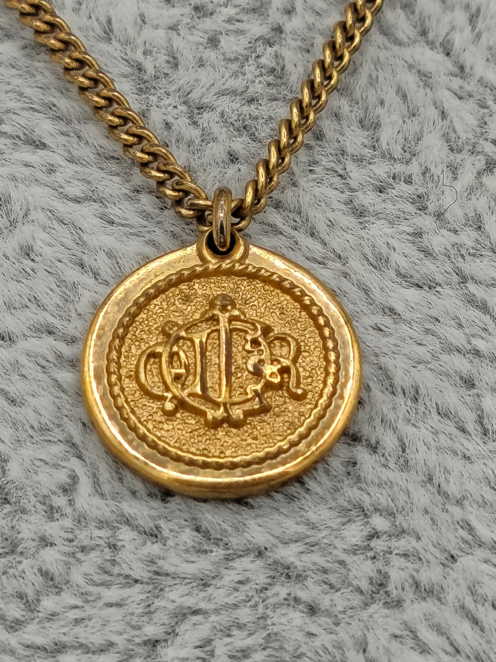 Christian Dior Gold Tone Logo Tie chain image 6