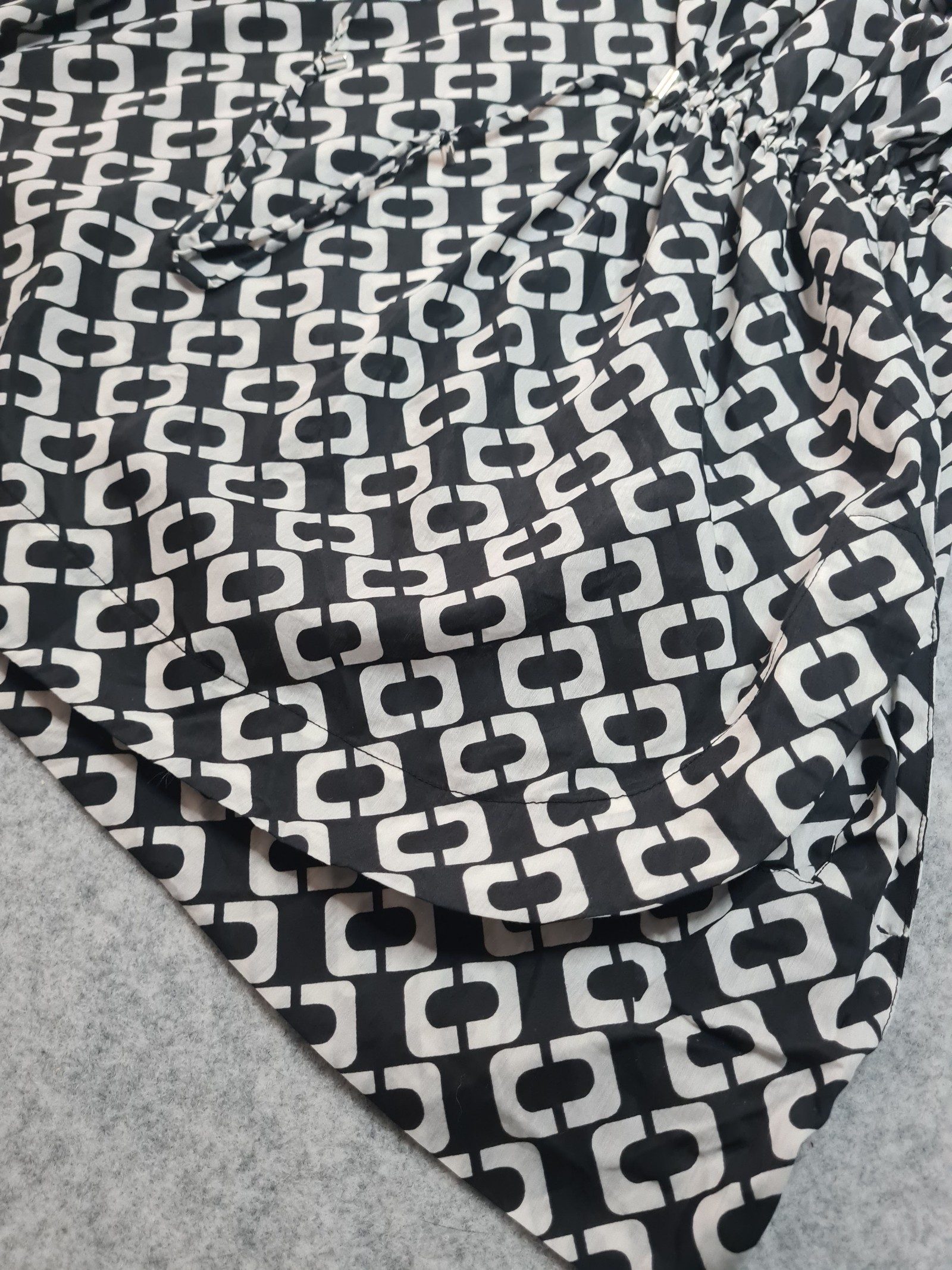 Diane von Furstenberg DVF Geometric Chain Print Ruched Waist Dress UK 12 / US 8 image 3