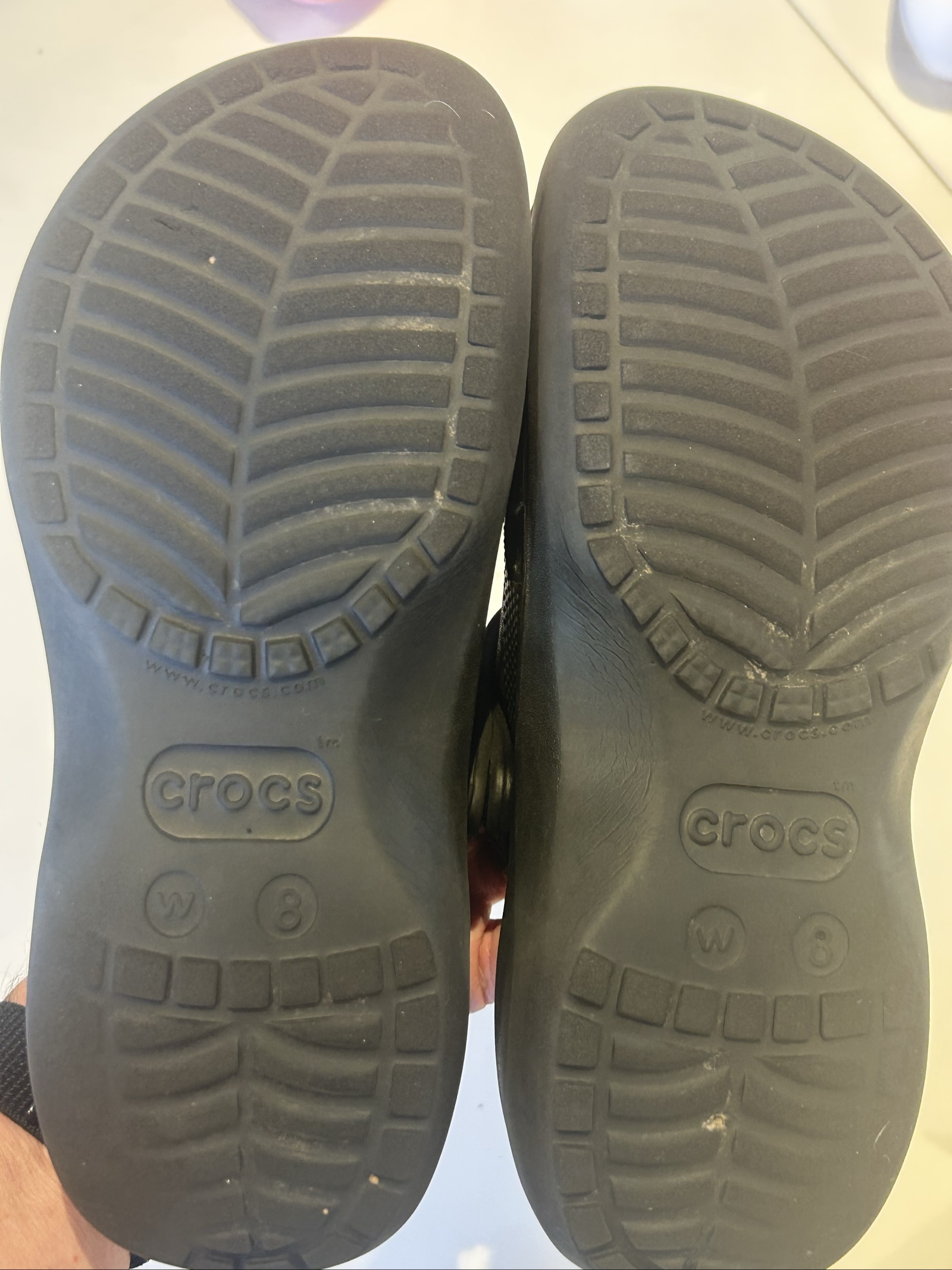 Crocs Women's Black Classic Clogs W8 Comfortable Shoes image 4