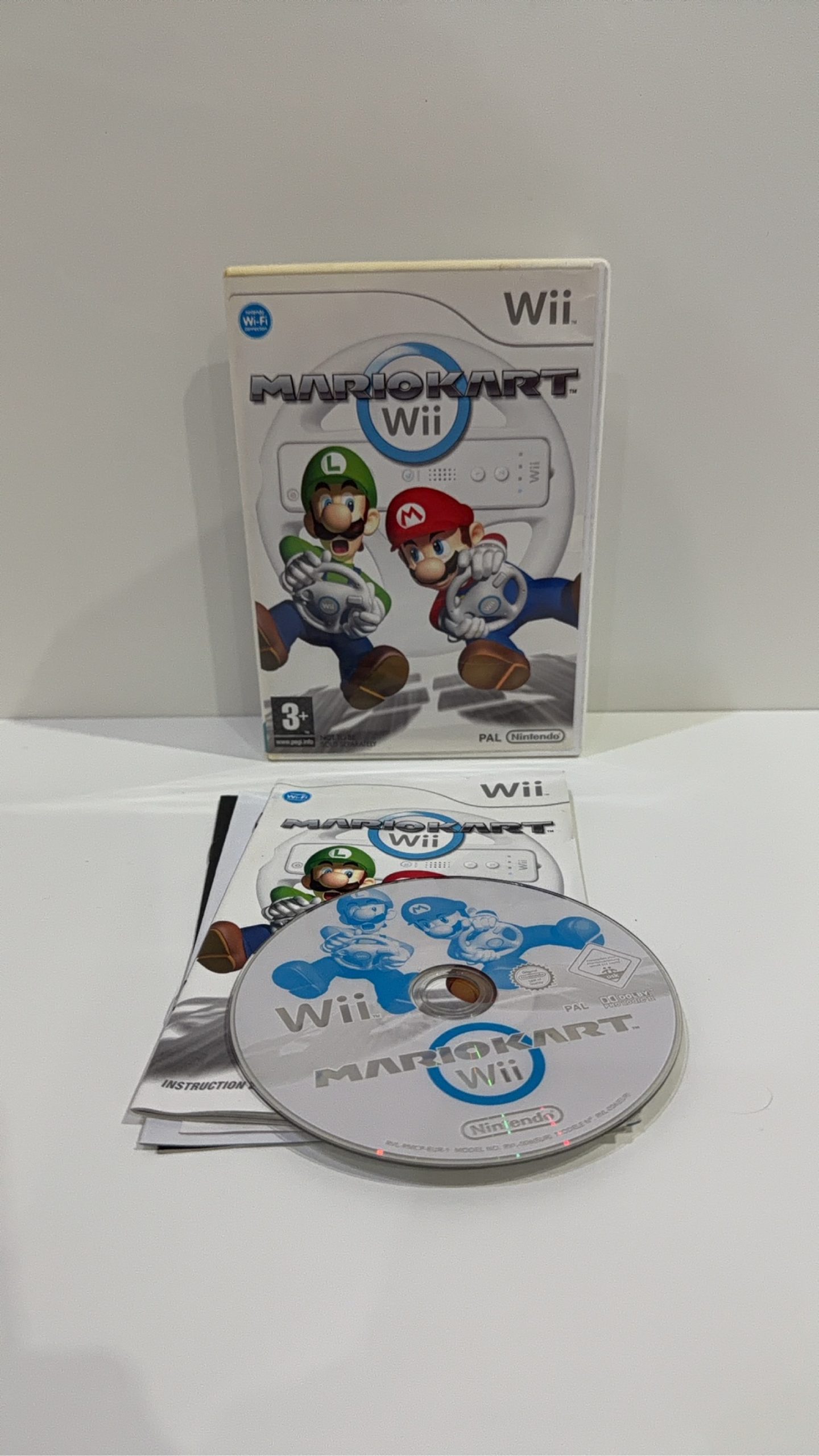 Mario Kart Wii Nintendo Wii With Manual + 2 Steering Wheels PAL UK image 2