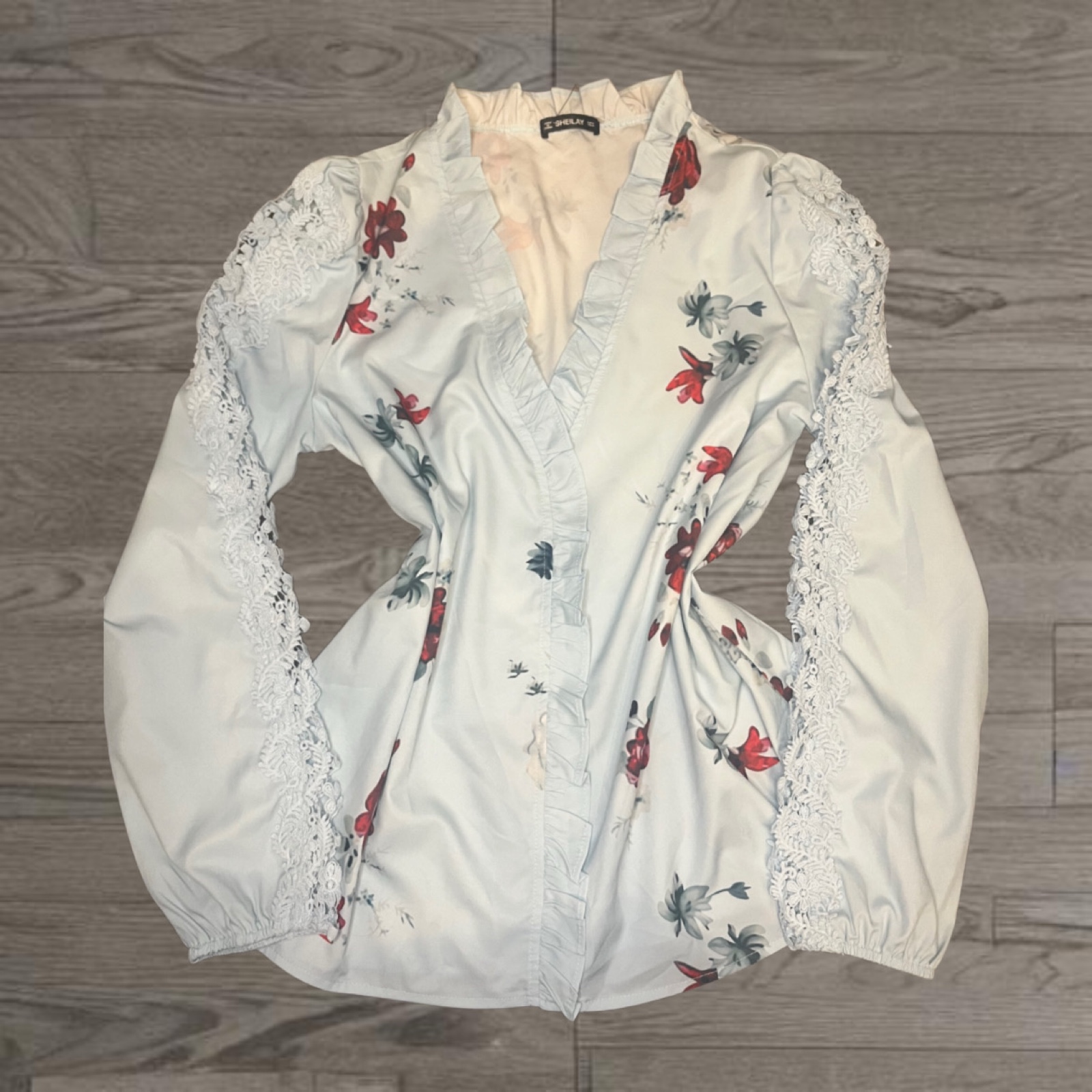 Shellay Women's Light Blue Floral Lace Sleeve Blouse medium