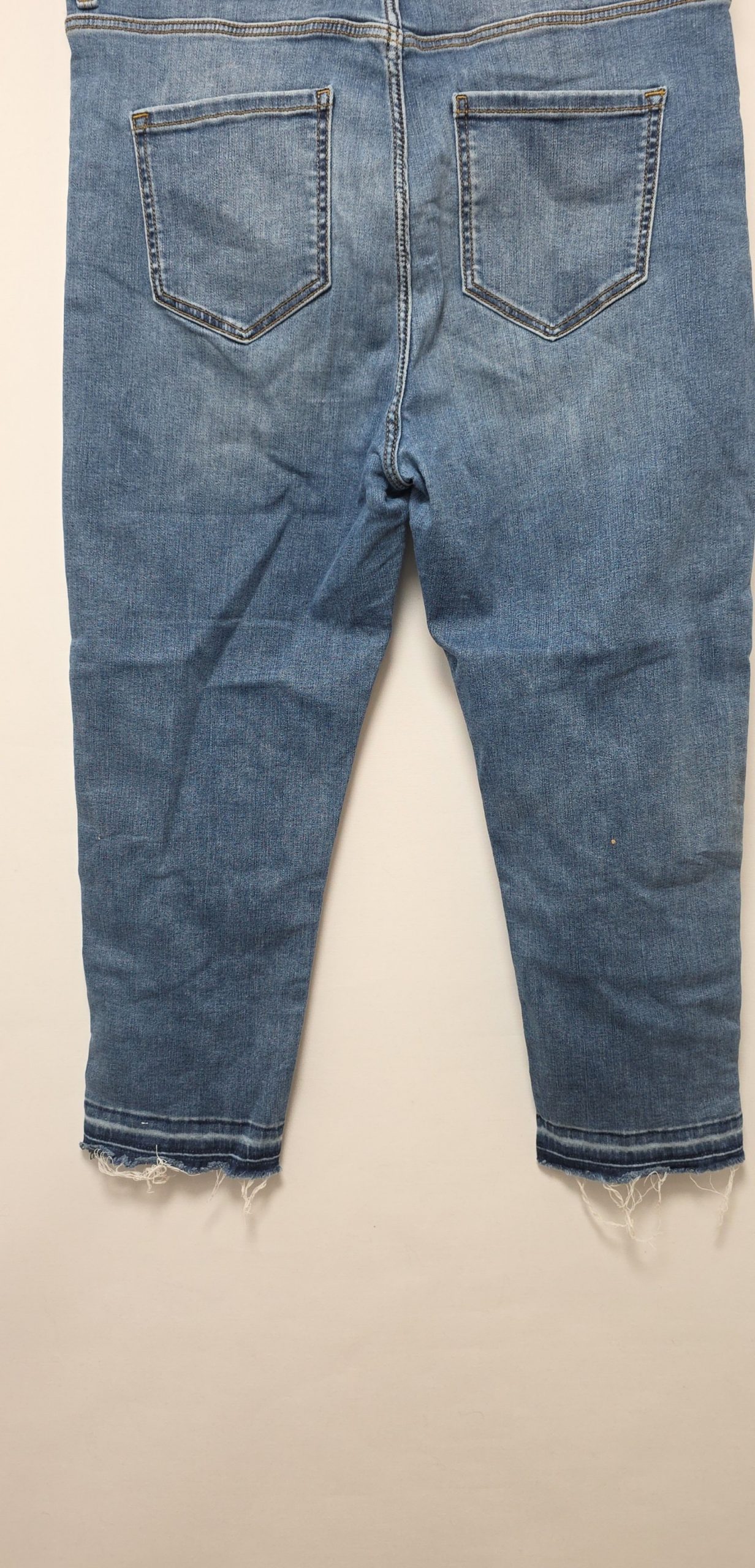 M&S Women Blue The Carrie Crop Jeans UK 14 Frayed Hem image 9