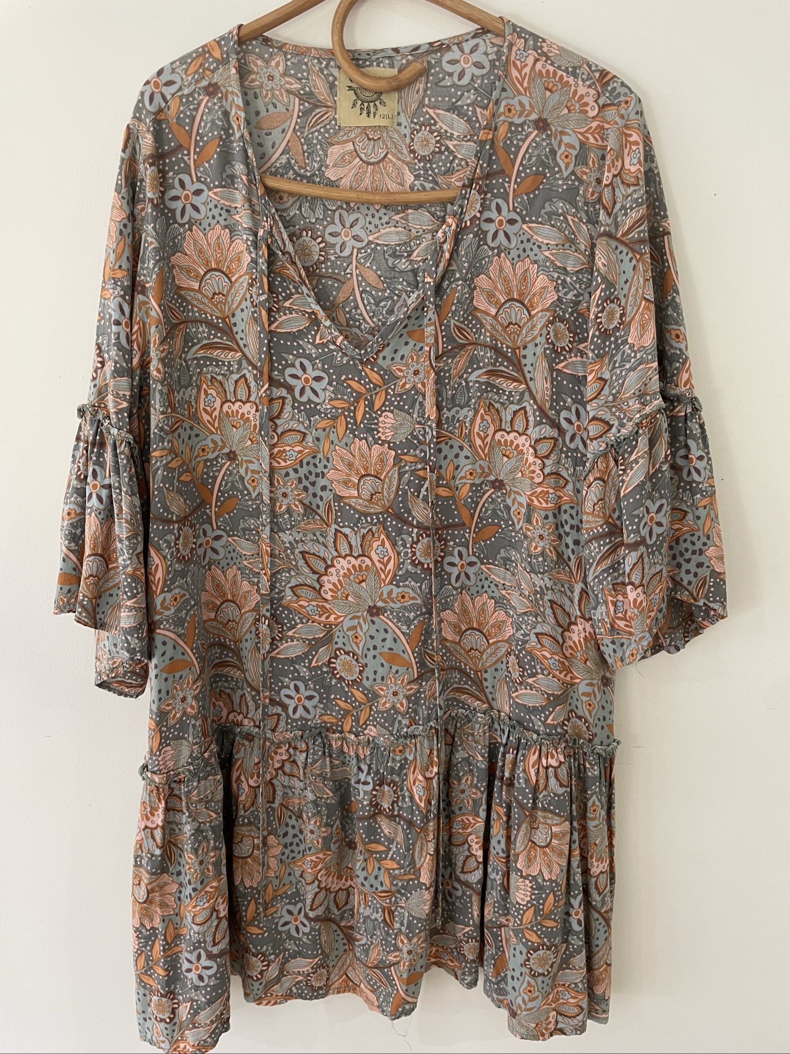 Mesa Grey & Peach Floral Boho Peasant Top One Size