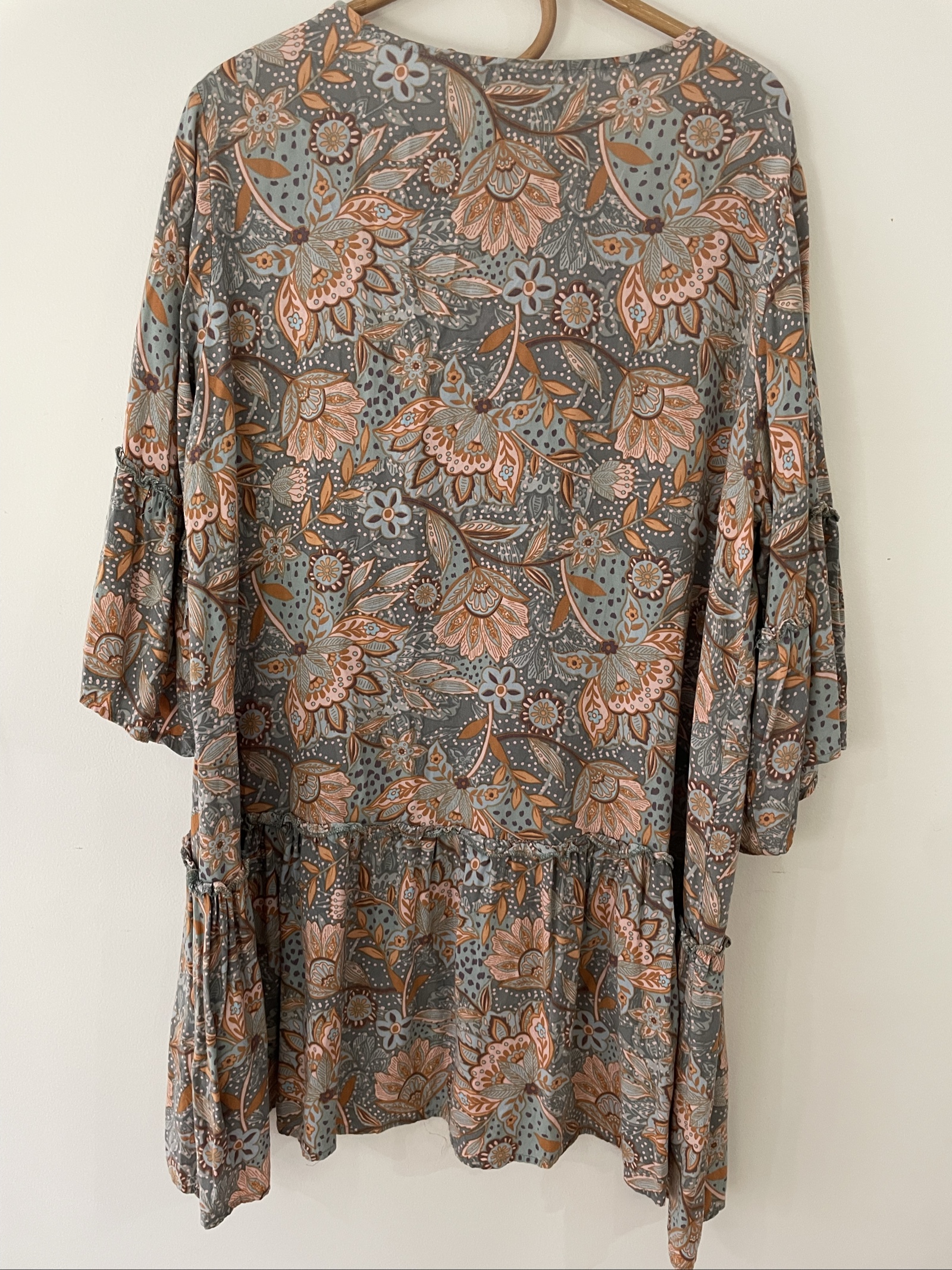 Mesa Grey & Peach Floral Boho Peasant Top One Size image 2