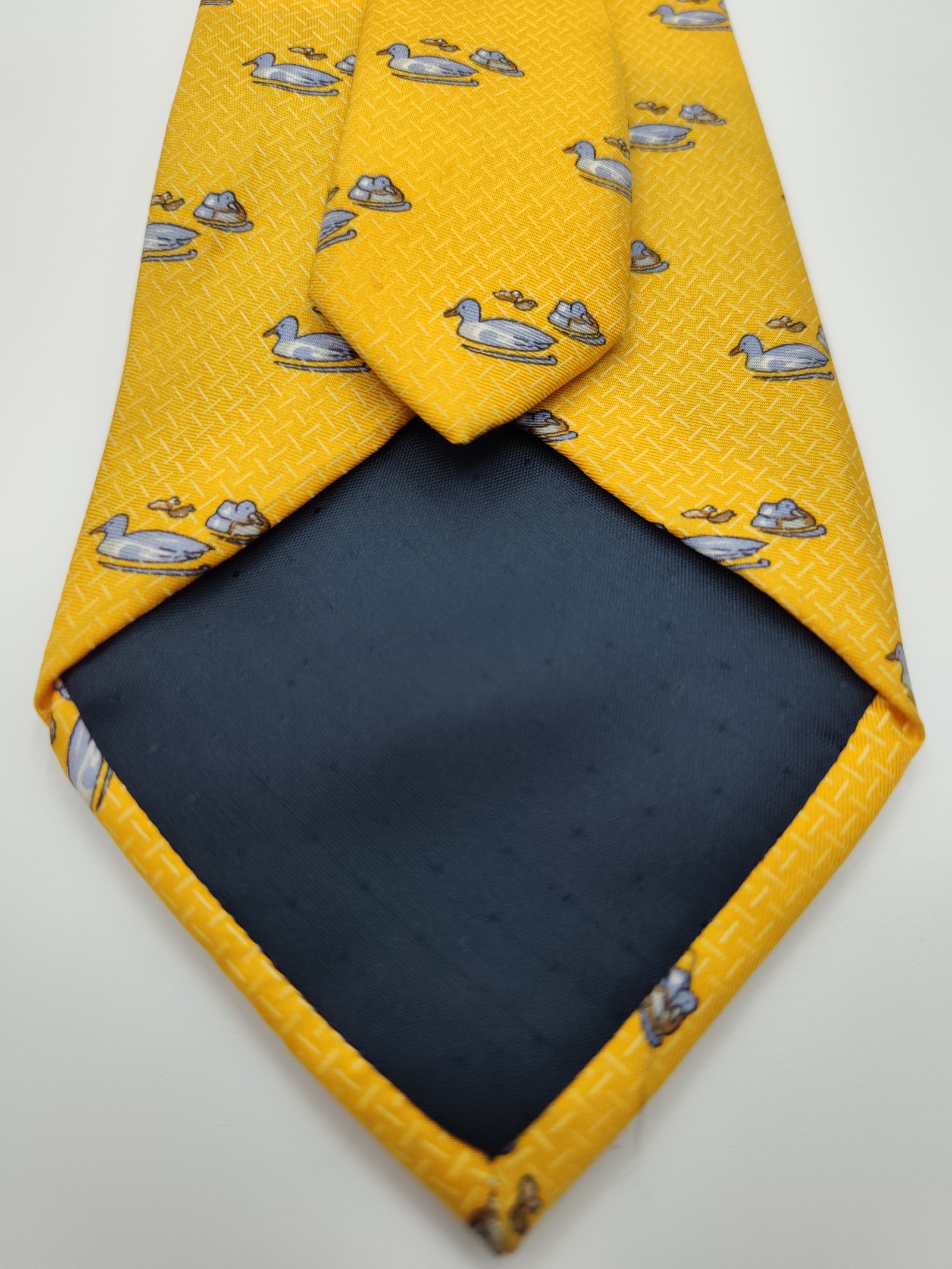Charles Jourdan Men Yellow Silk Duck Pattern Tie image 3