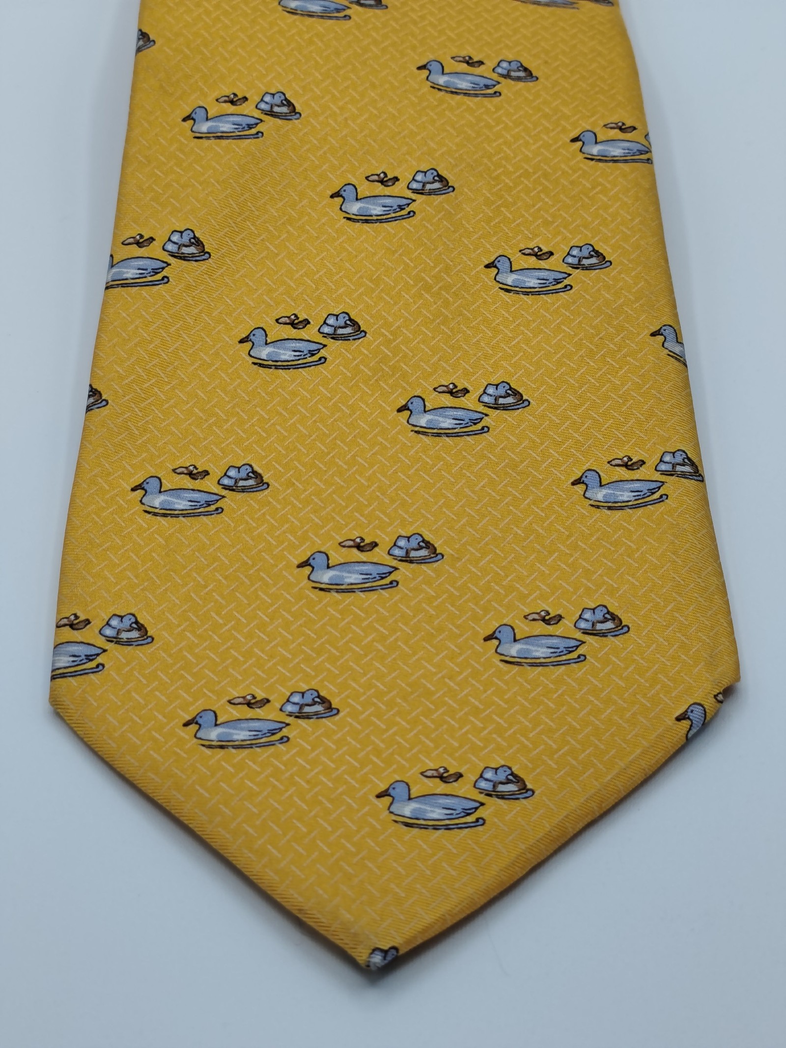 Charles Jourdan Men Yellow Silk Duck Pattern Tie image 6