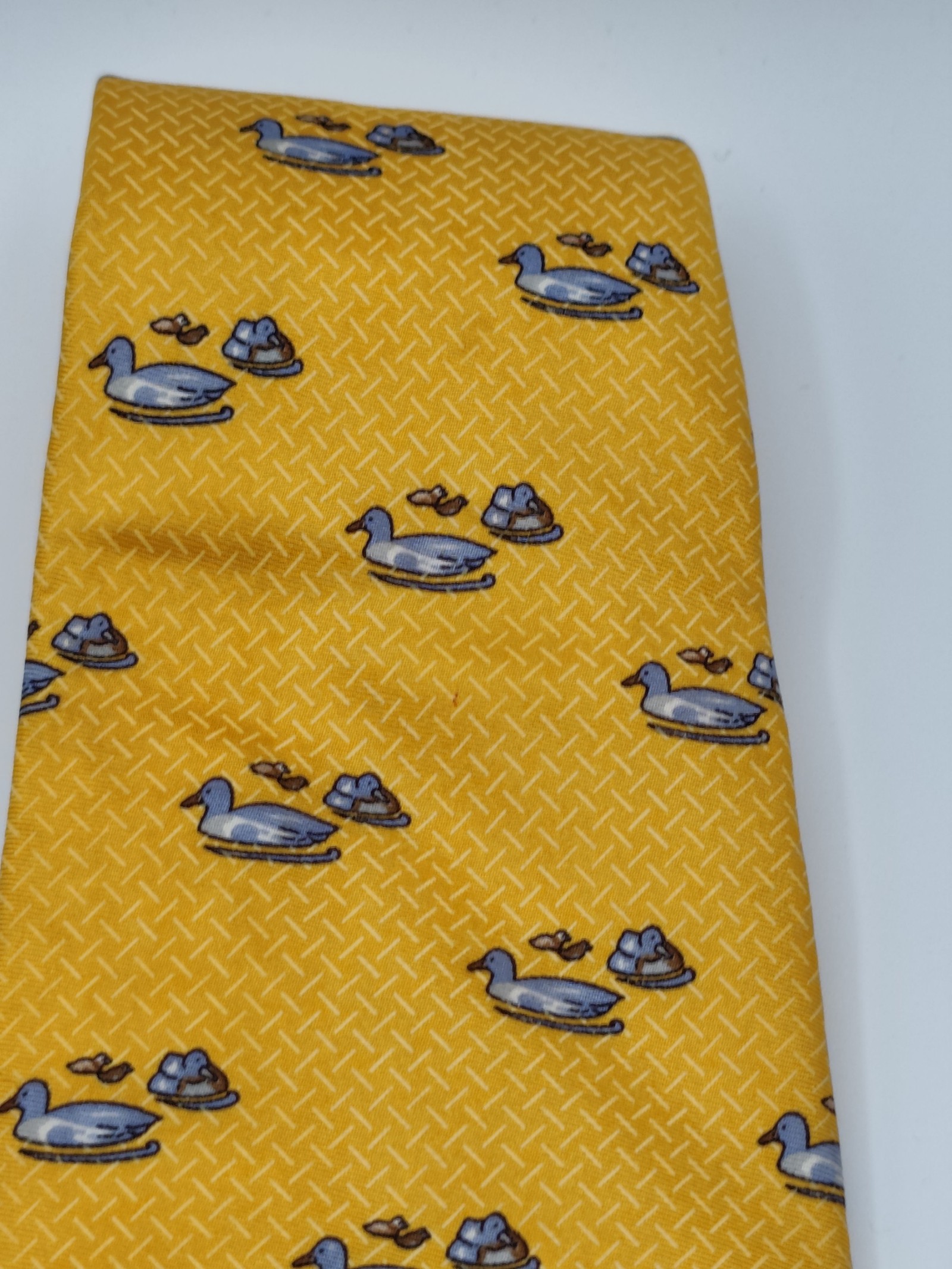 Charles Jourdan Men Yellow Silk Duck Pattern Tie image 10
