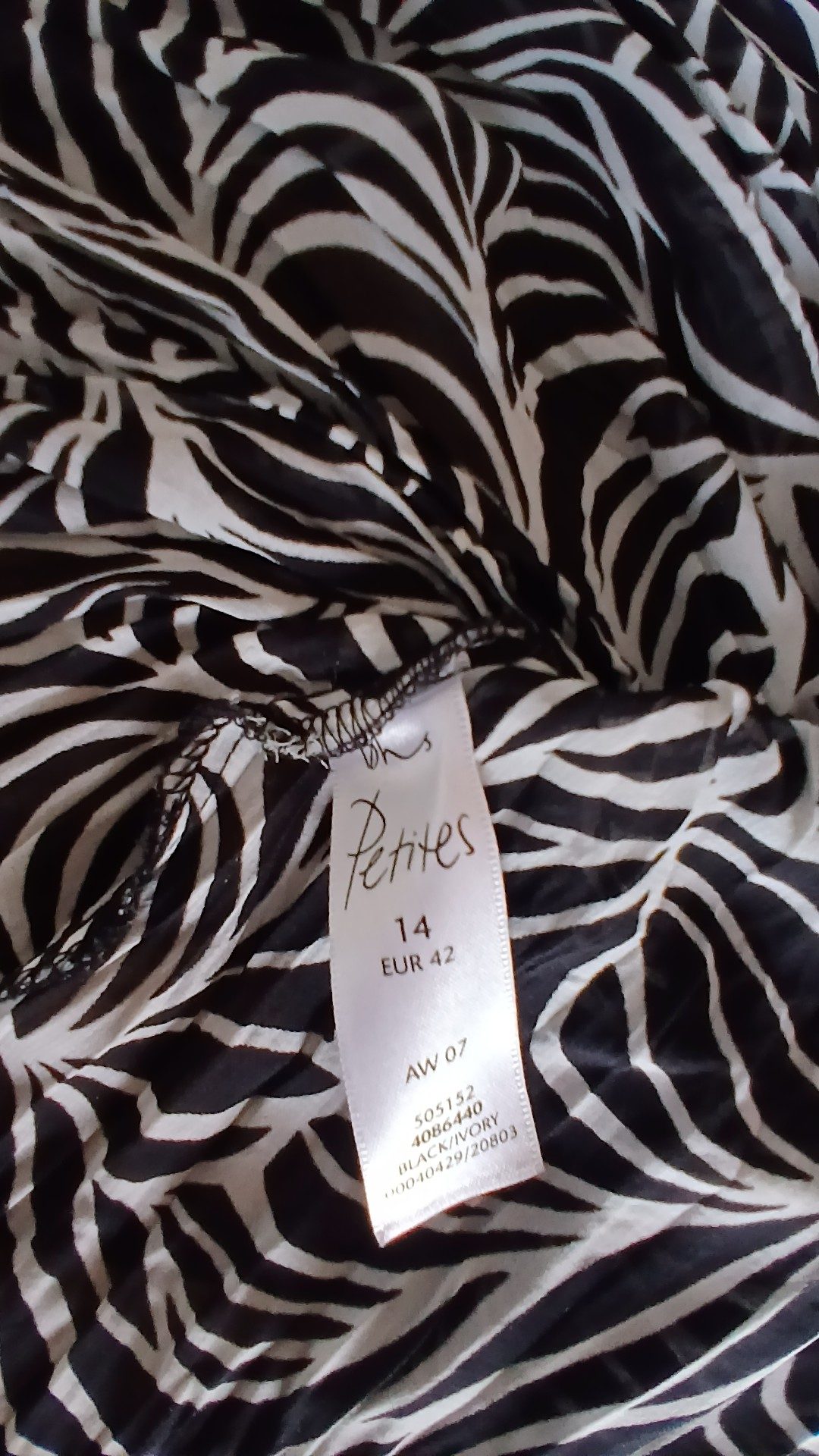 Black & White Patterned Semi-Sheer Blouse Bhs Petites 14 image 7