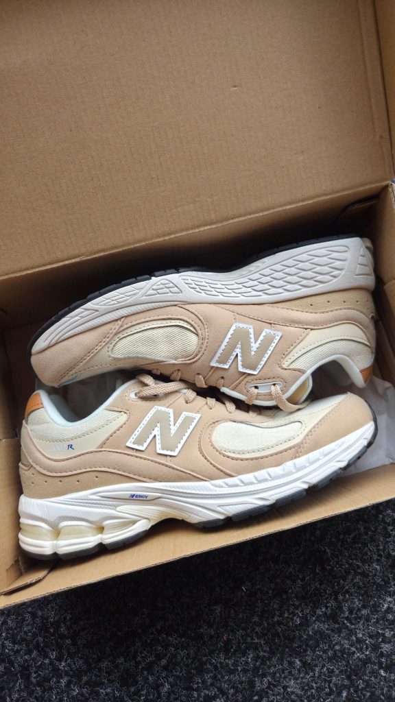 New Balance 2002R Incense Sandstone GS Beige Trainers UK 6 EU 39