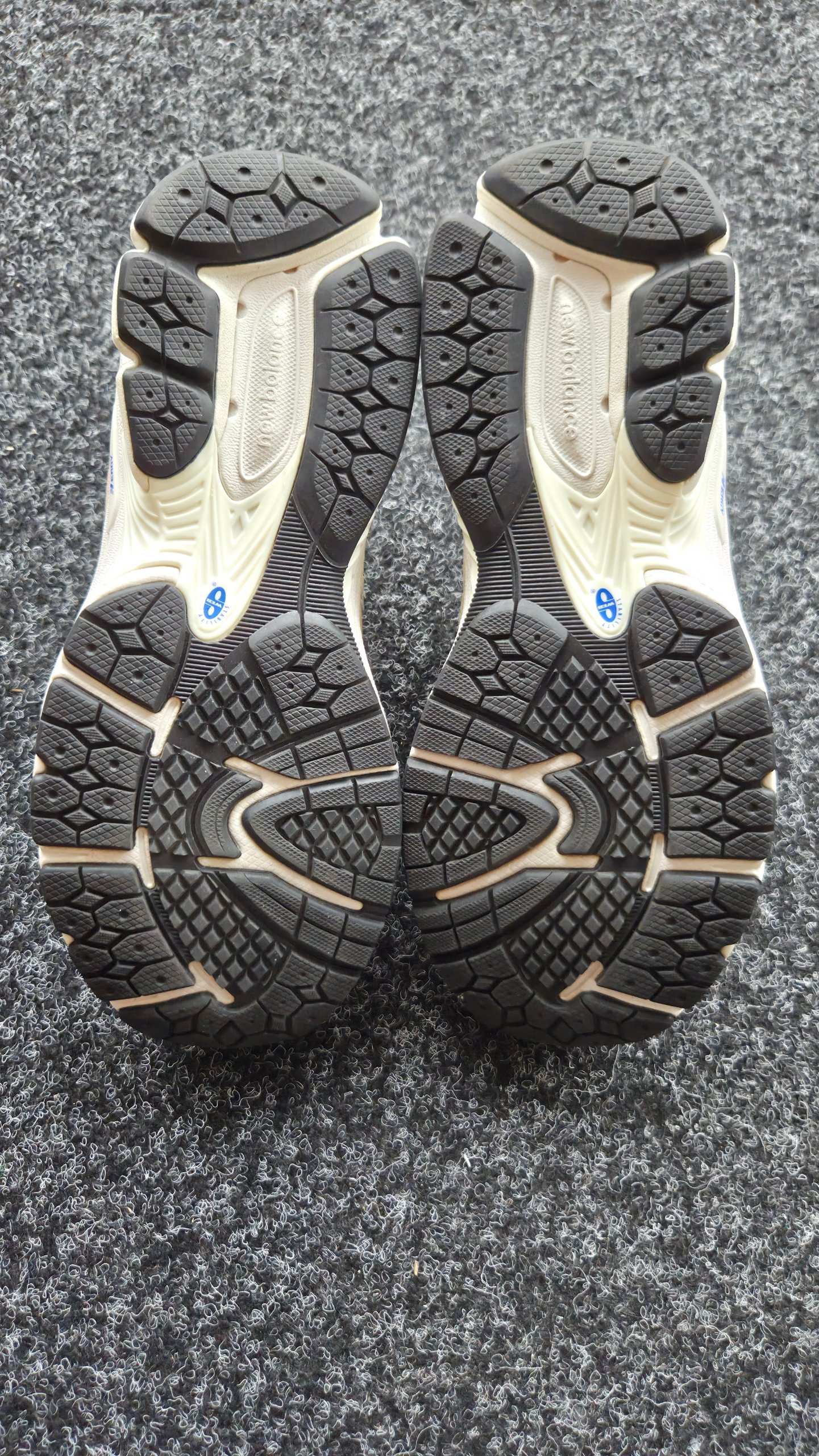 New Balance 2002R Incense Sandstone GS UK 6 EU 39 Beige Trainers GC2002EF image 8