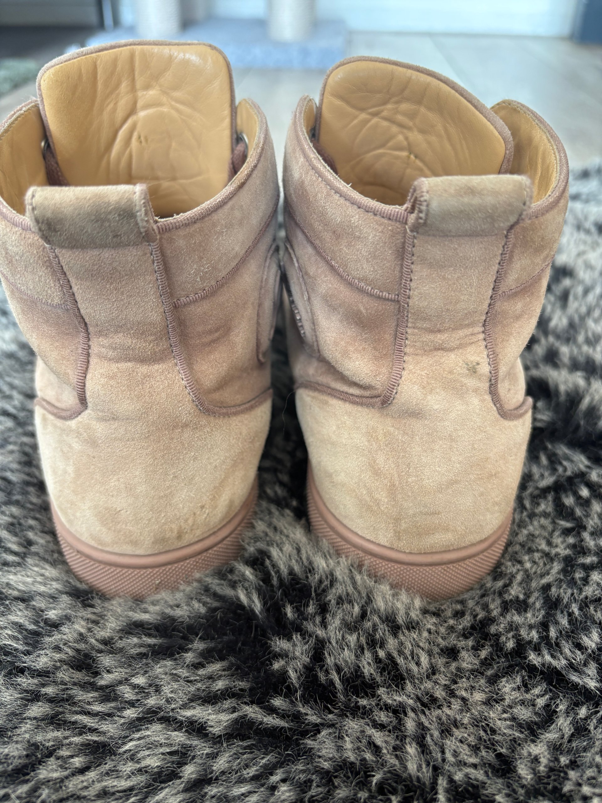 Christian Louboutin Louis Flat Suede Beige Size 41 image 2