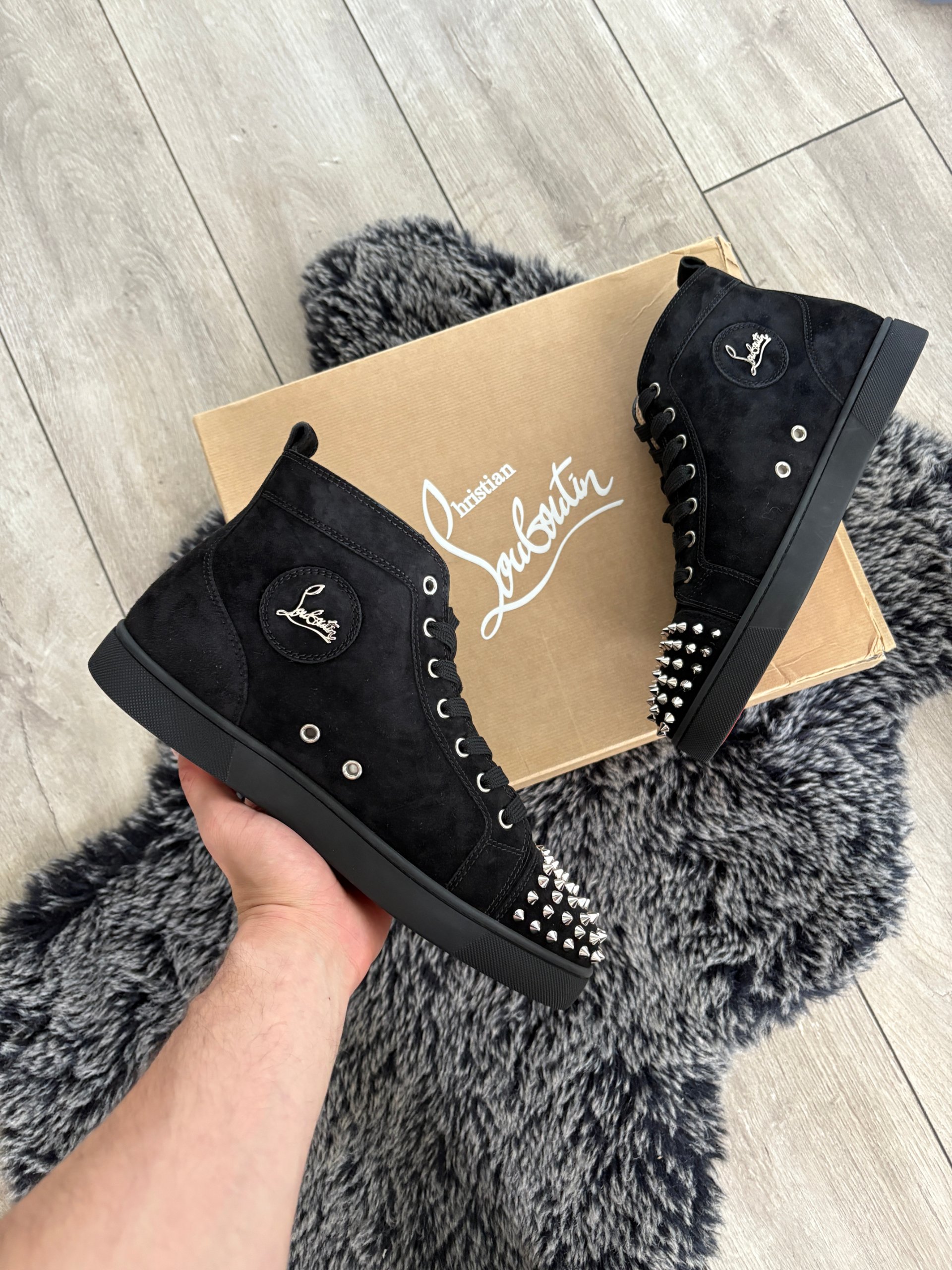 Christian Louboutin Louis Flat Spike Suede Size 42