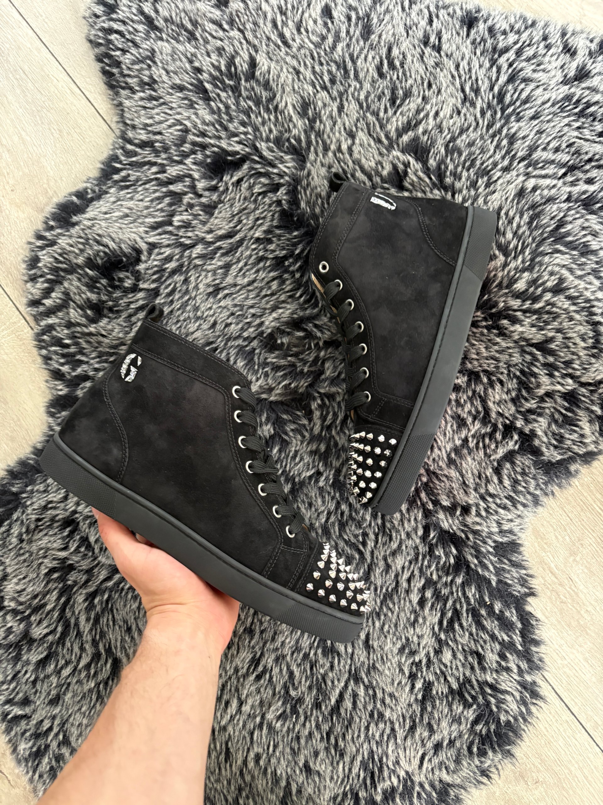 Christian Louboutin Louis Flat Spike Suede Size 42 image 5