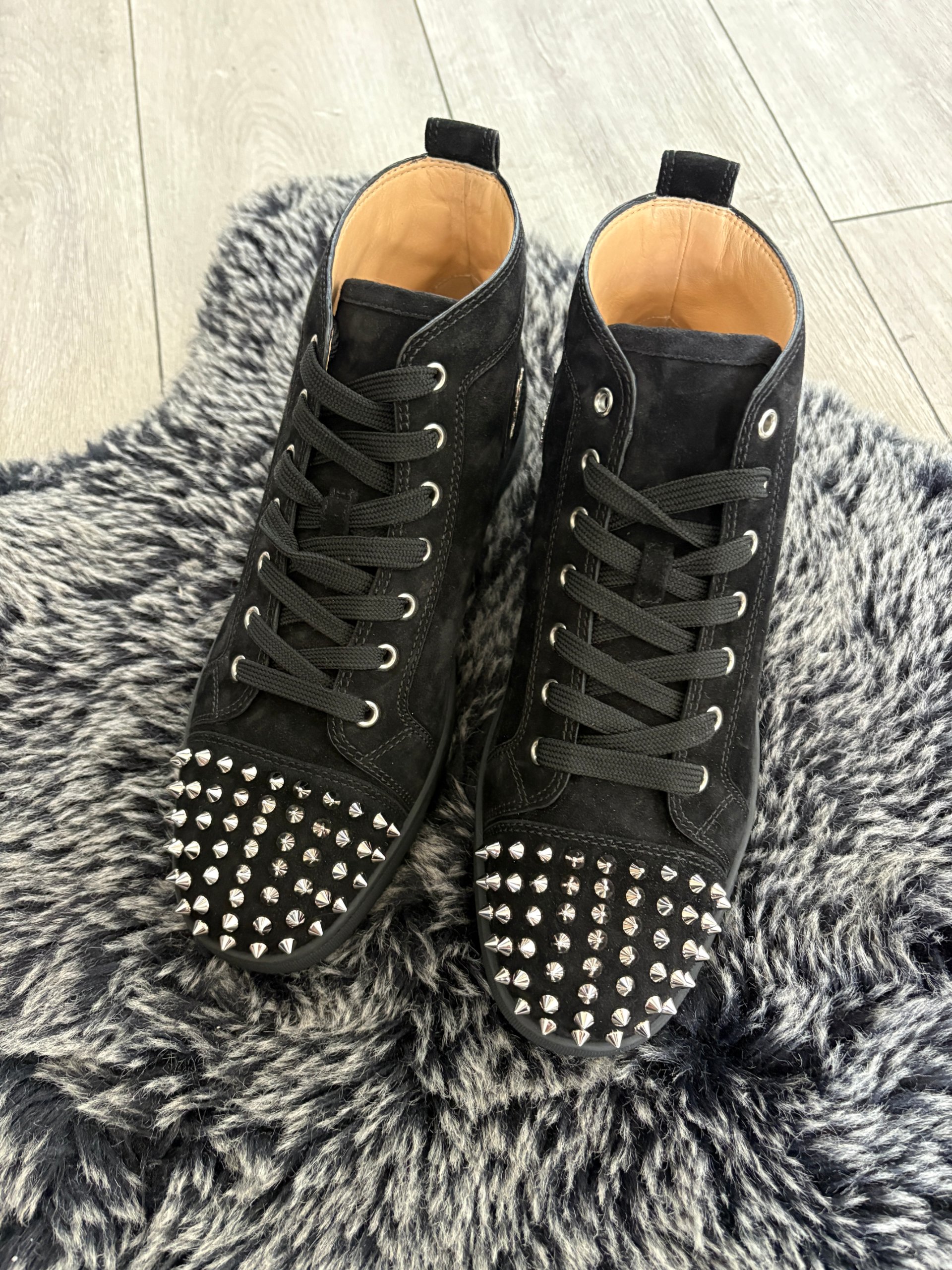 Christian Louboutin Louis Flat Spike Suede Size 42 image 7