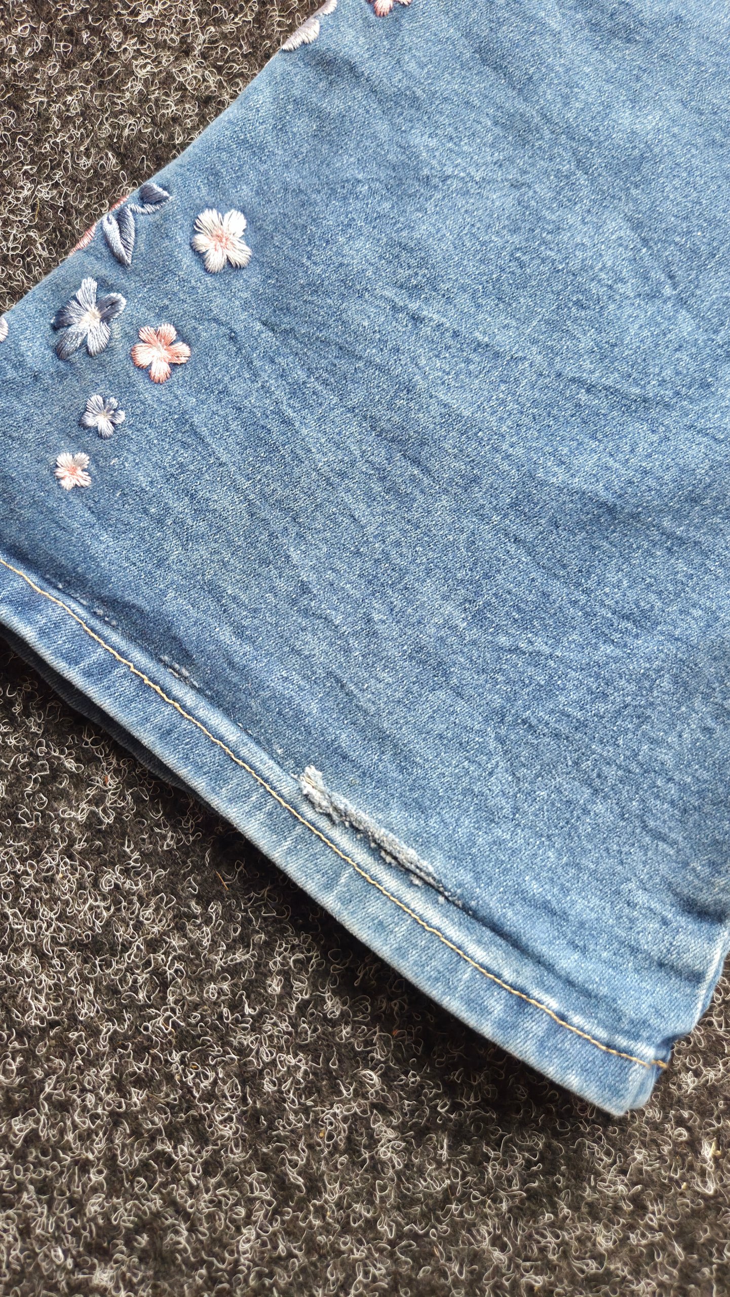 Vintage Y2K Bamboo Floral Embroidered Bootcut Flare Jeans Blue Petite UK 4 W24 L28 image 8