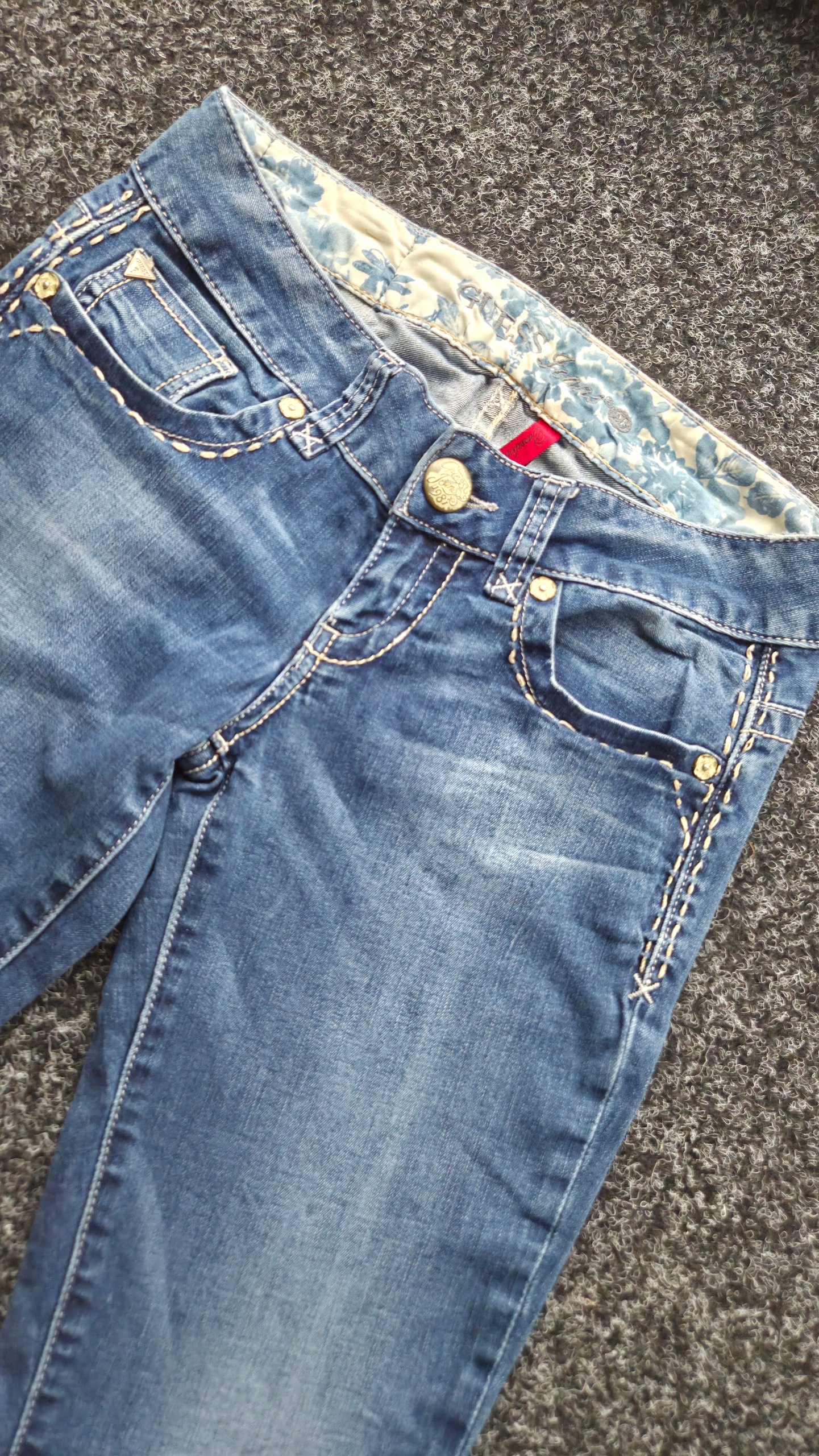 Guess Jeans Los Angeles 1981 Y2K Low Rise Bootcut Floral Embroidered Flap Pocket W28 L30 UK 8 image 10