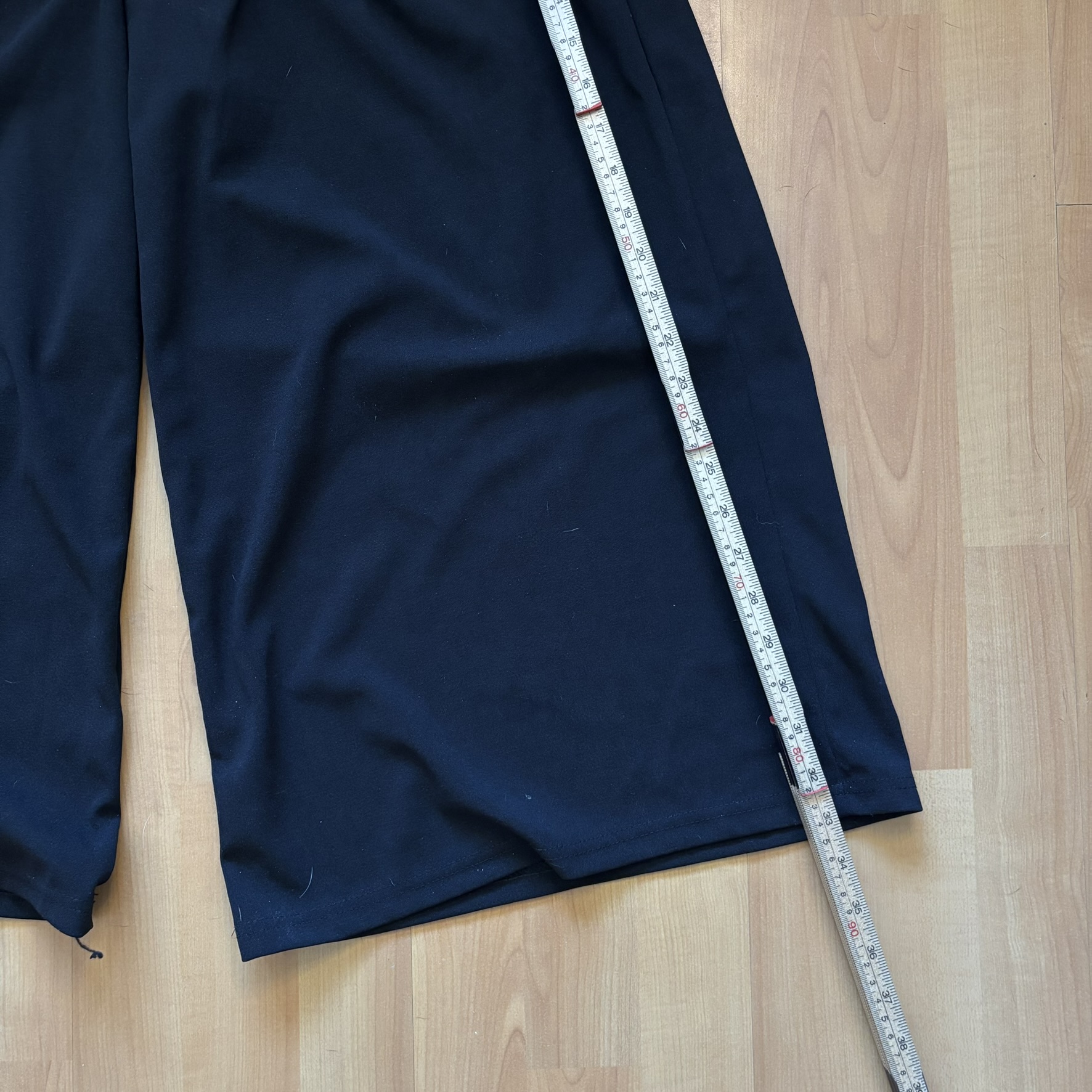 Black Pleated Wide Leg Culottes With Front Button Detail image 7
