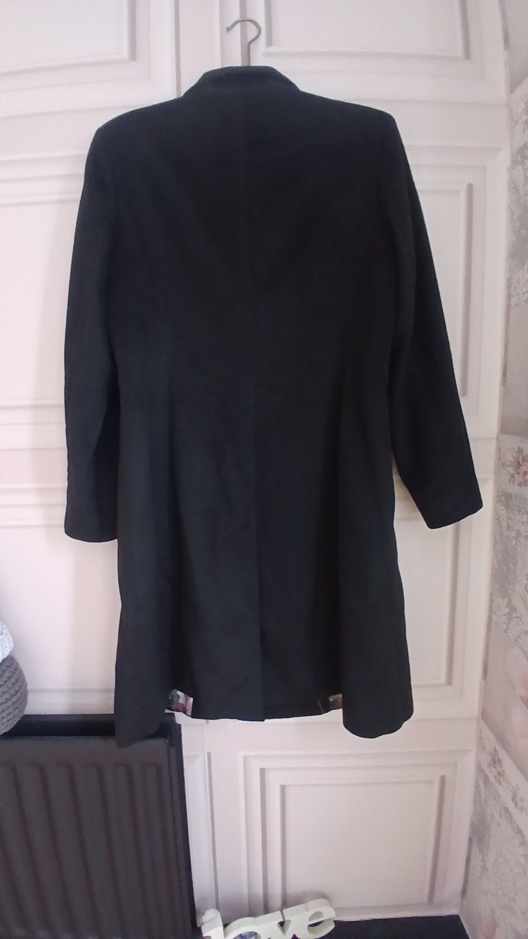 Classic 1996 Journey Black Women's Stylish Long Coat Size 44 Floral Lining image 8
