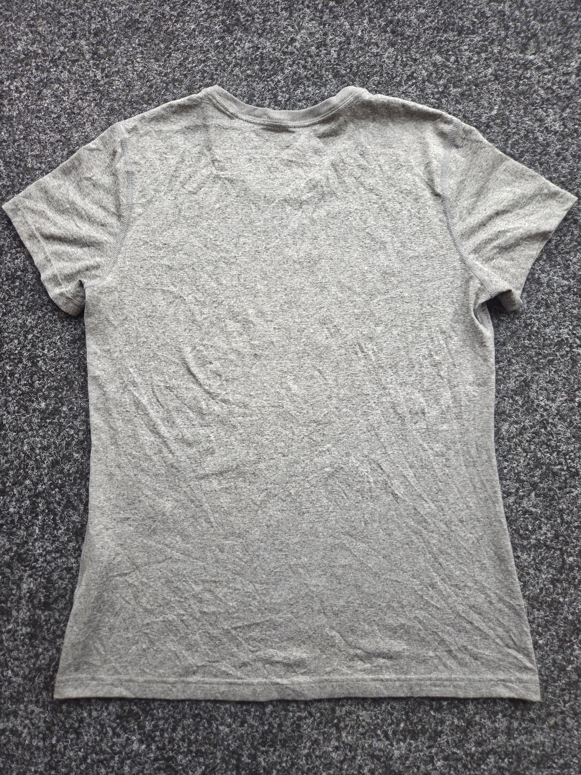 Nike Dri-FIT Volleyball Grey Performance T-Shirt Women’s Size M Sports Gym image 2