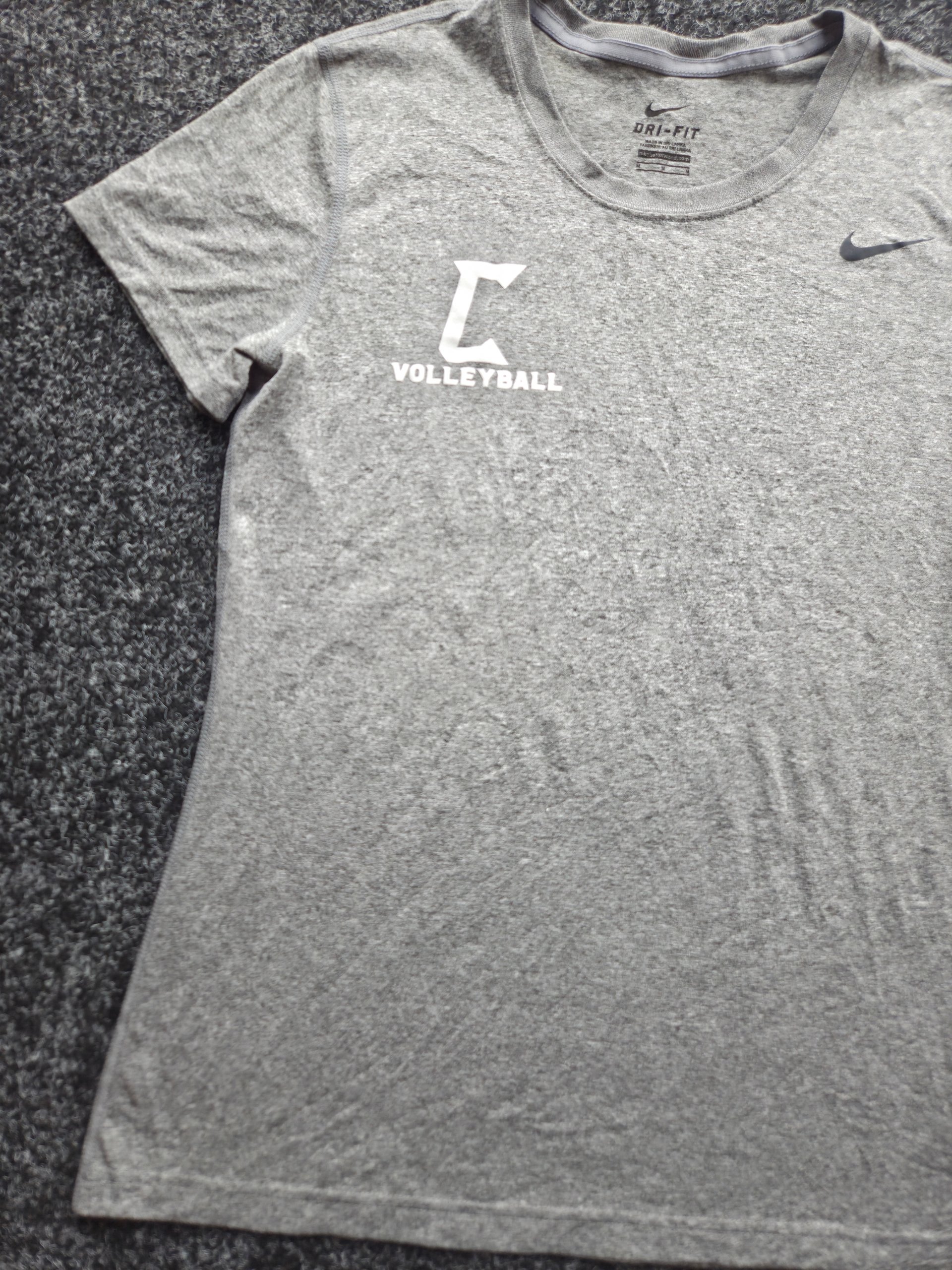 Nike Dri-FIT Volleyball Grey Performance T-Shirt Women’s Size M Sports Gym image 3