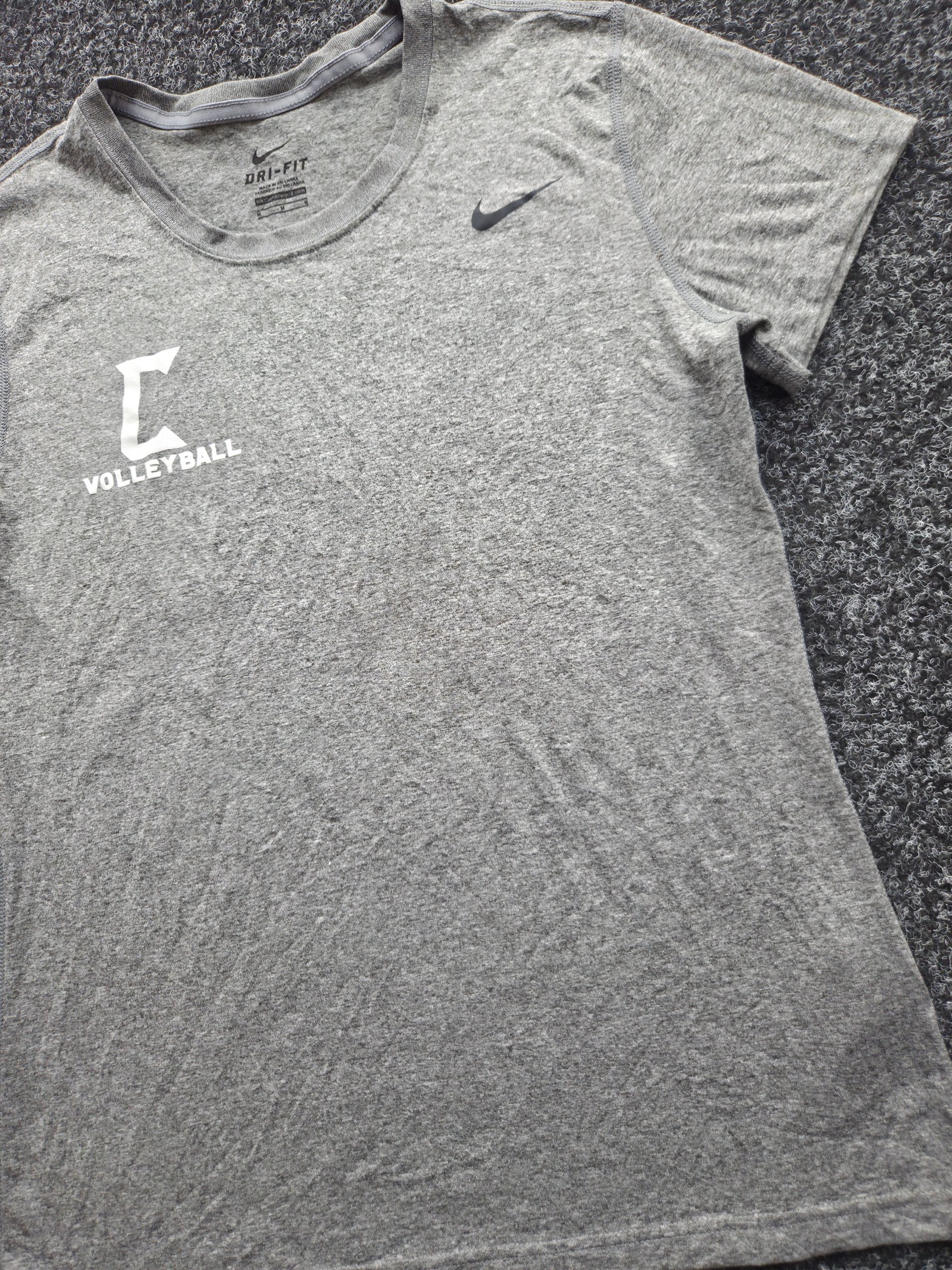 Nike Dri-FIT Volleyball Grey Performance T-Shirt Women’s Size M Sports Gym image 4