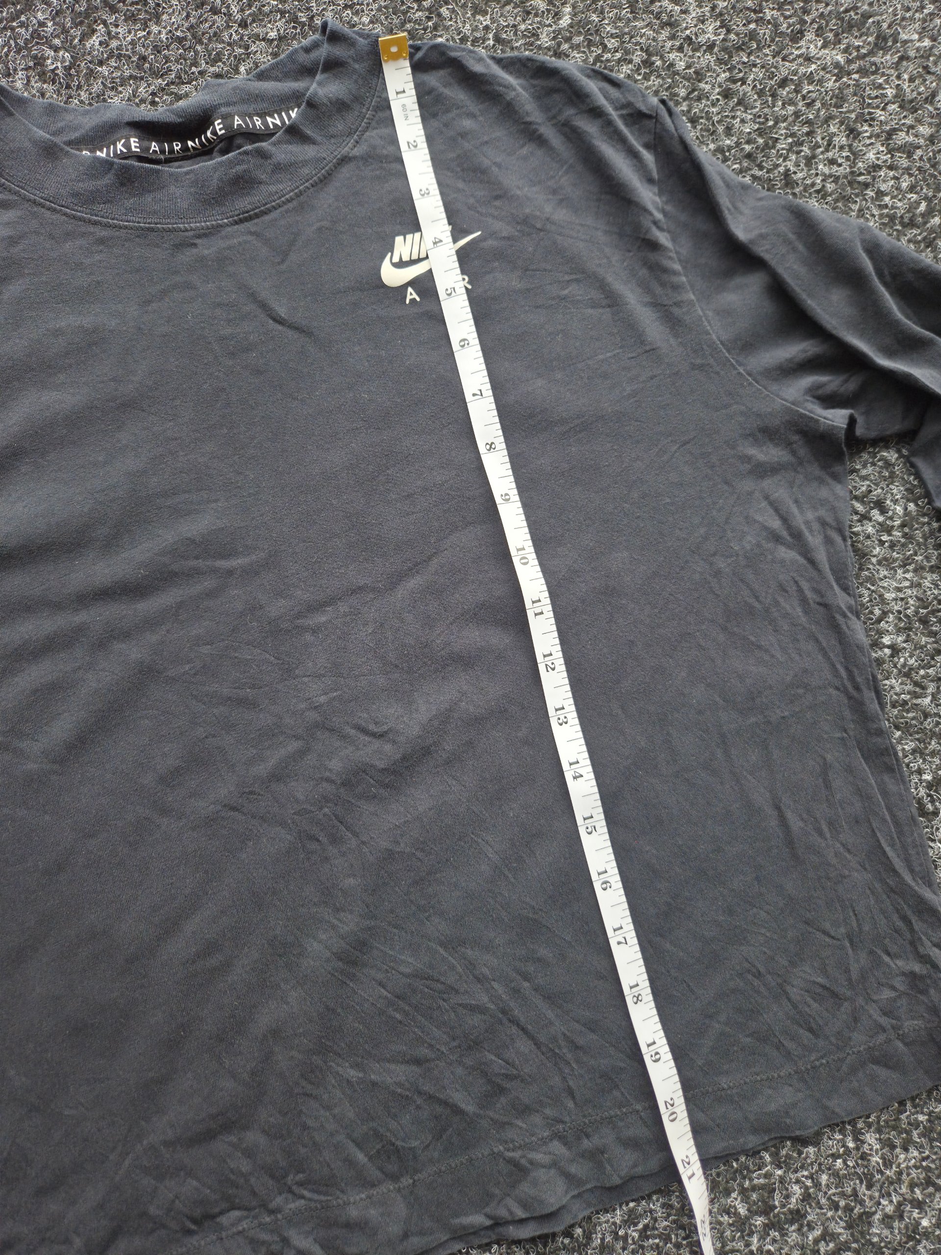 Nike Air Long Sleeve Graphic T-Shirt Black Women’s XS Swoosh Logo Sleeve Print image 5