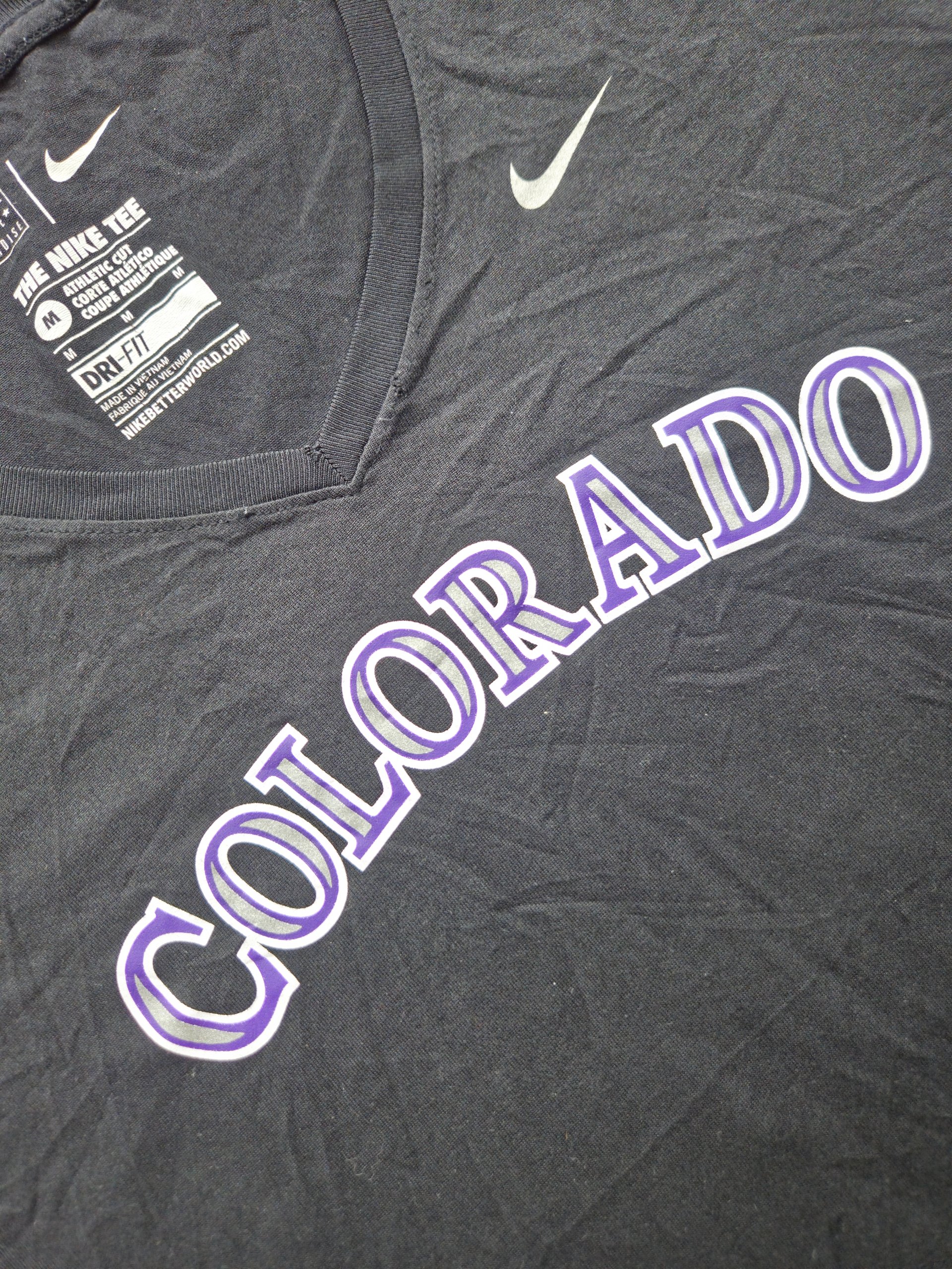 Nike Dri-FIT Colorado Graphic T-Shirt Black Purple Women’s Medium V-Neck Sports Top image 3
