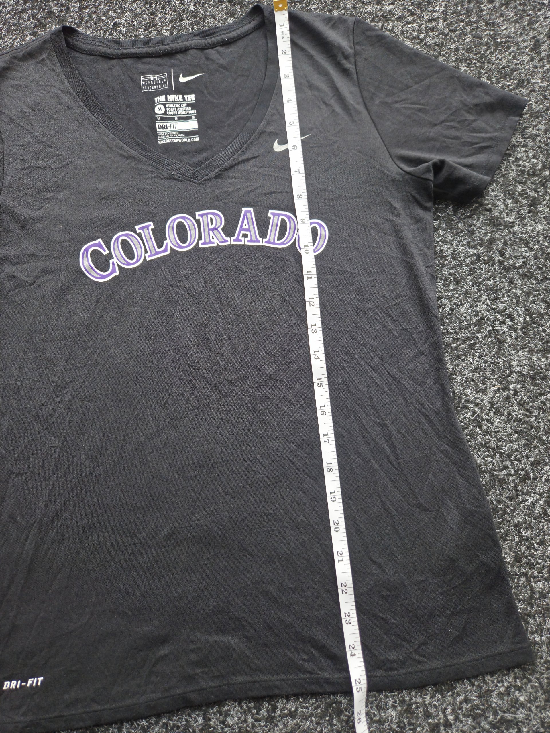 Nike Dri-FIT Colorado Graphic T-Shirt Black Purple Women’s Medium V-Neck Sports Top image 7