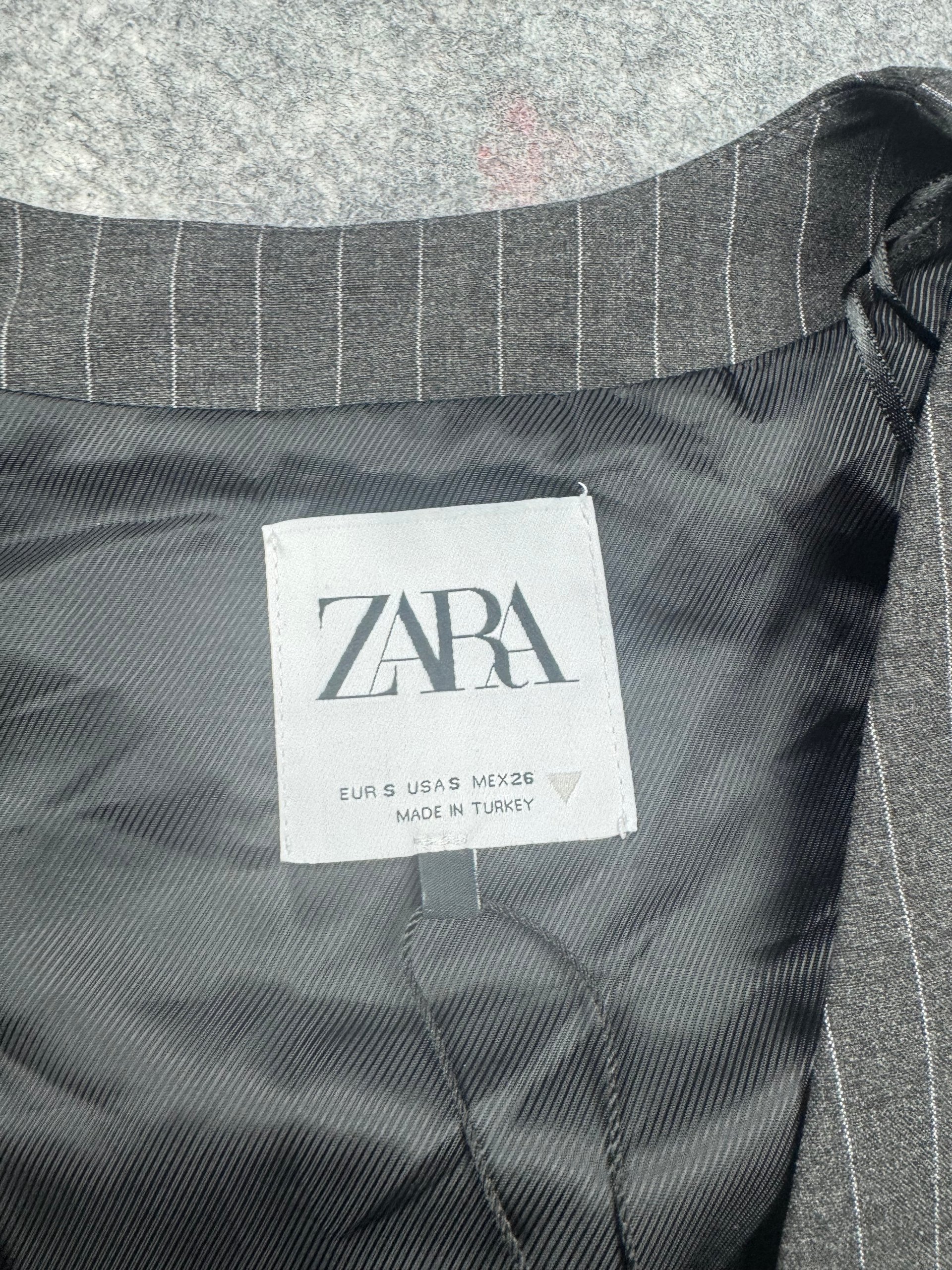 Zara Grey Pinstripe Waistcoat EUR S / US S Tailored Lined image 4