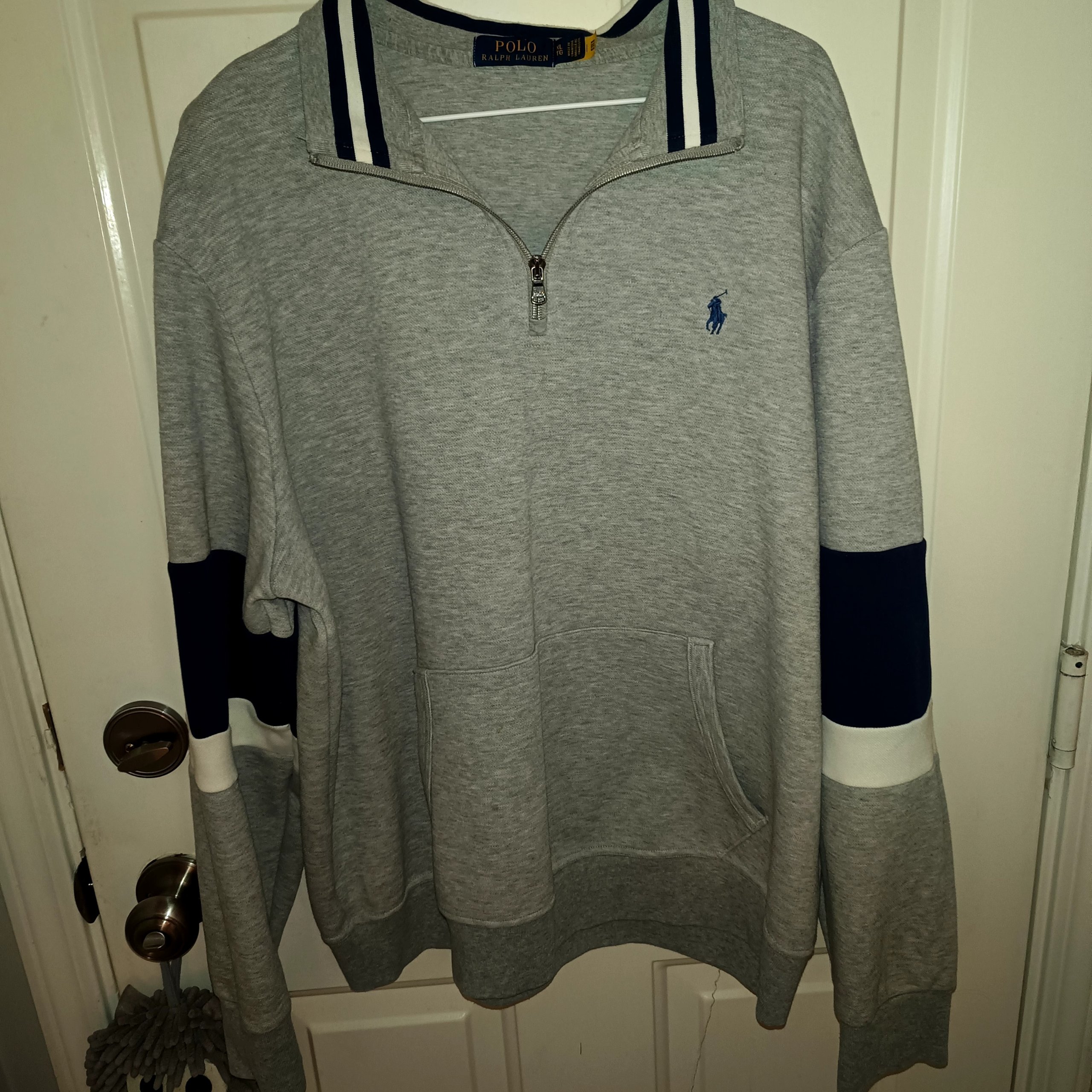 Polo Ralph Lauren Men's Grey & Navy Quarter-Zip Sweatshirt XL image 9