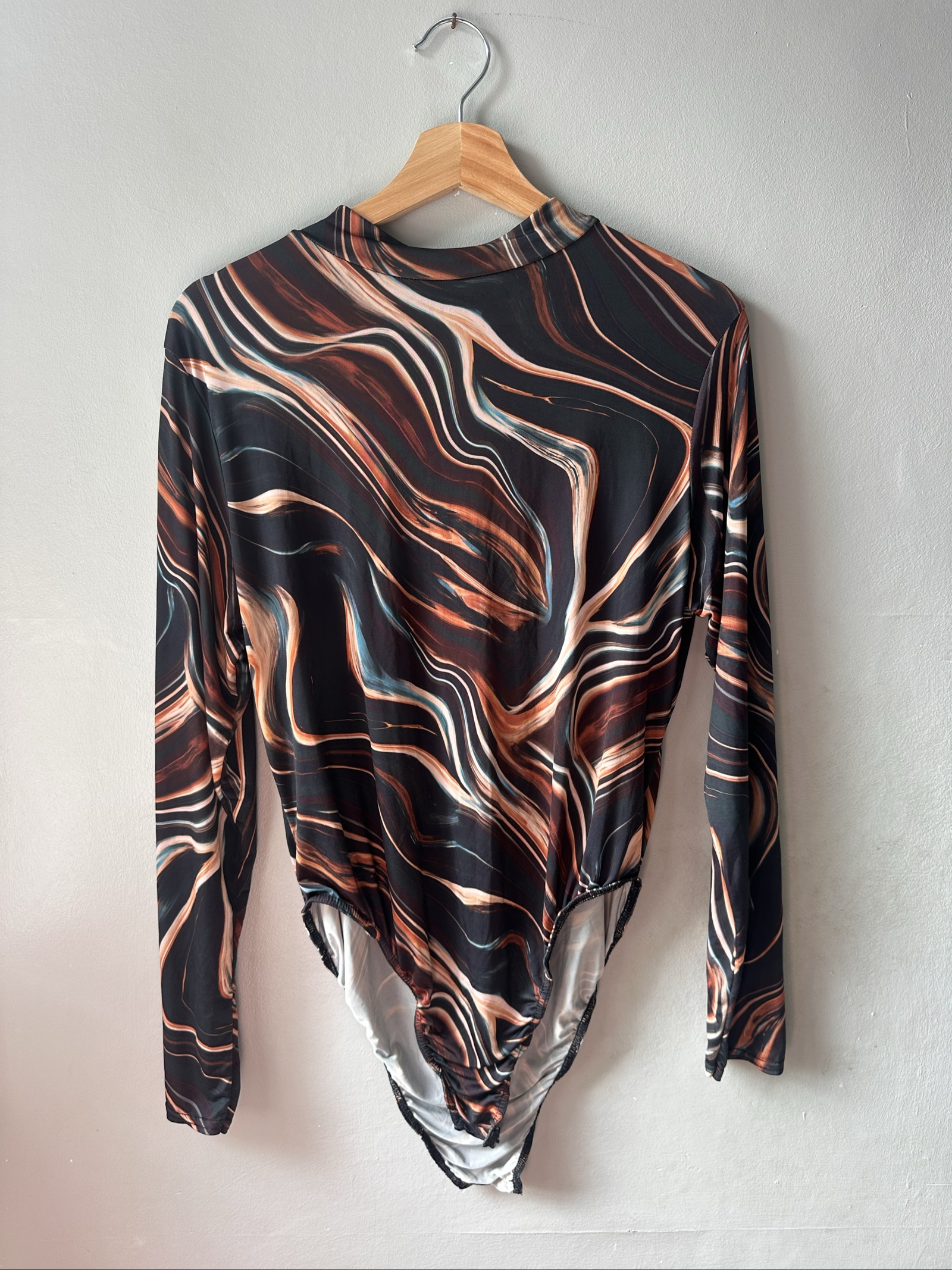 boohoo Women's Black & Brown Abstract Print Long Sleeve Bodysuit UK 20