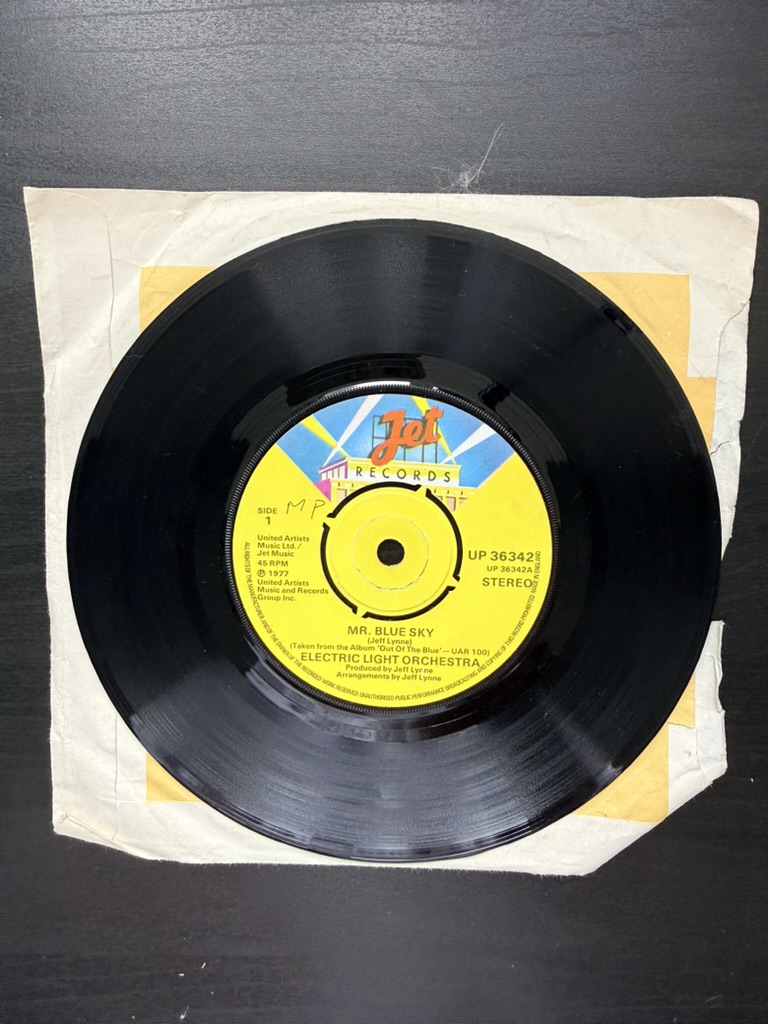 Electric Light Orchestra Vinyl 7" Single Mr. Blue Sky / One Summer Dream