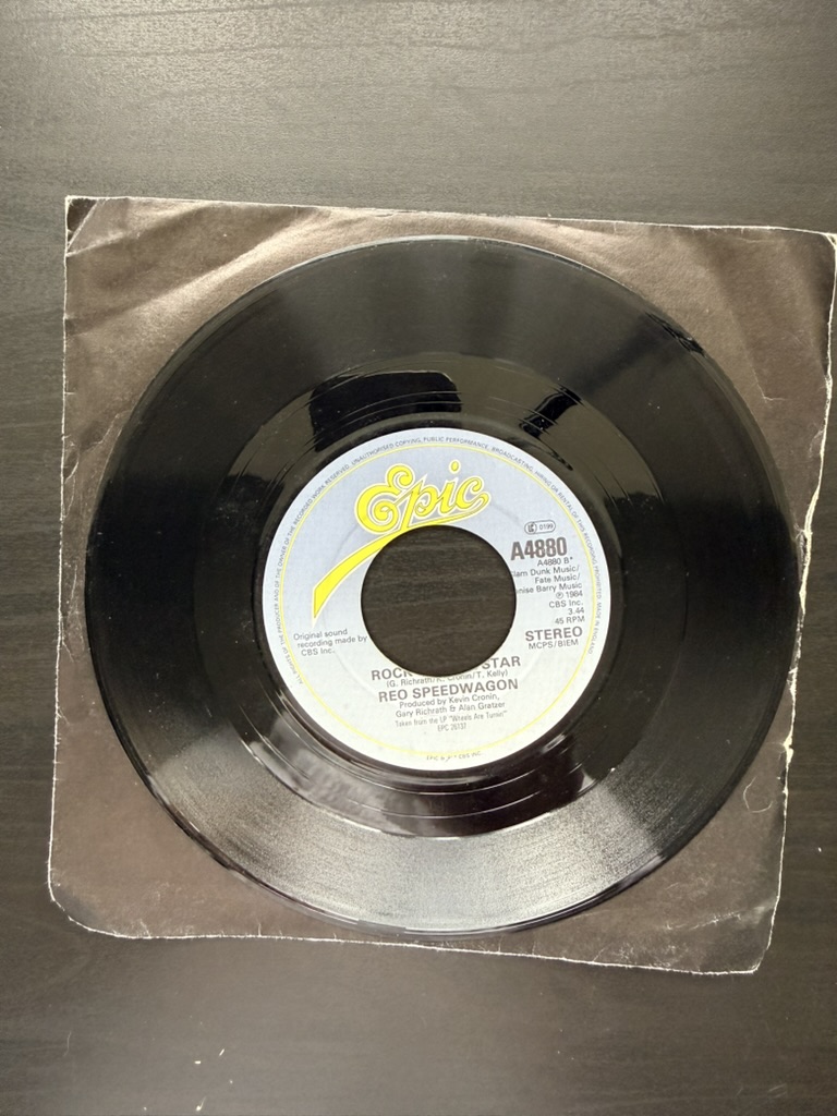 Reo Speedwagon Epic Vinyl 45 RPM Single 1966 Classic Rock Can't Fight This Feeling image 2