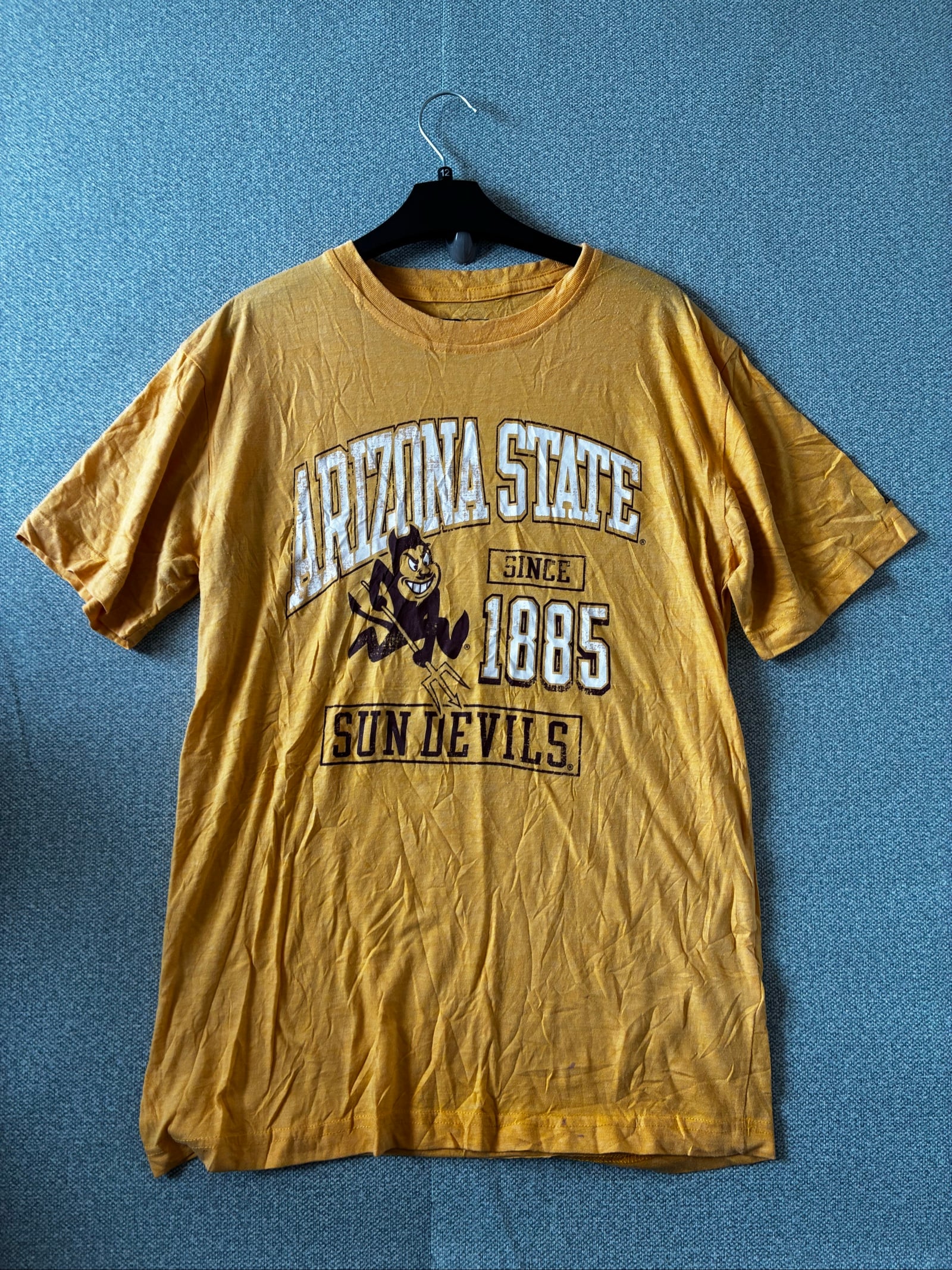 Russell Athletic Men's Arizona State Yellow Graphic T-Shirt Medium