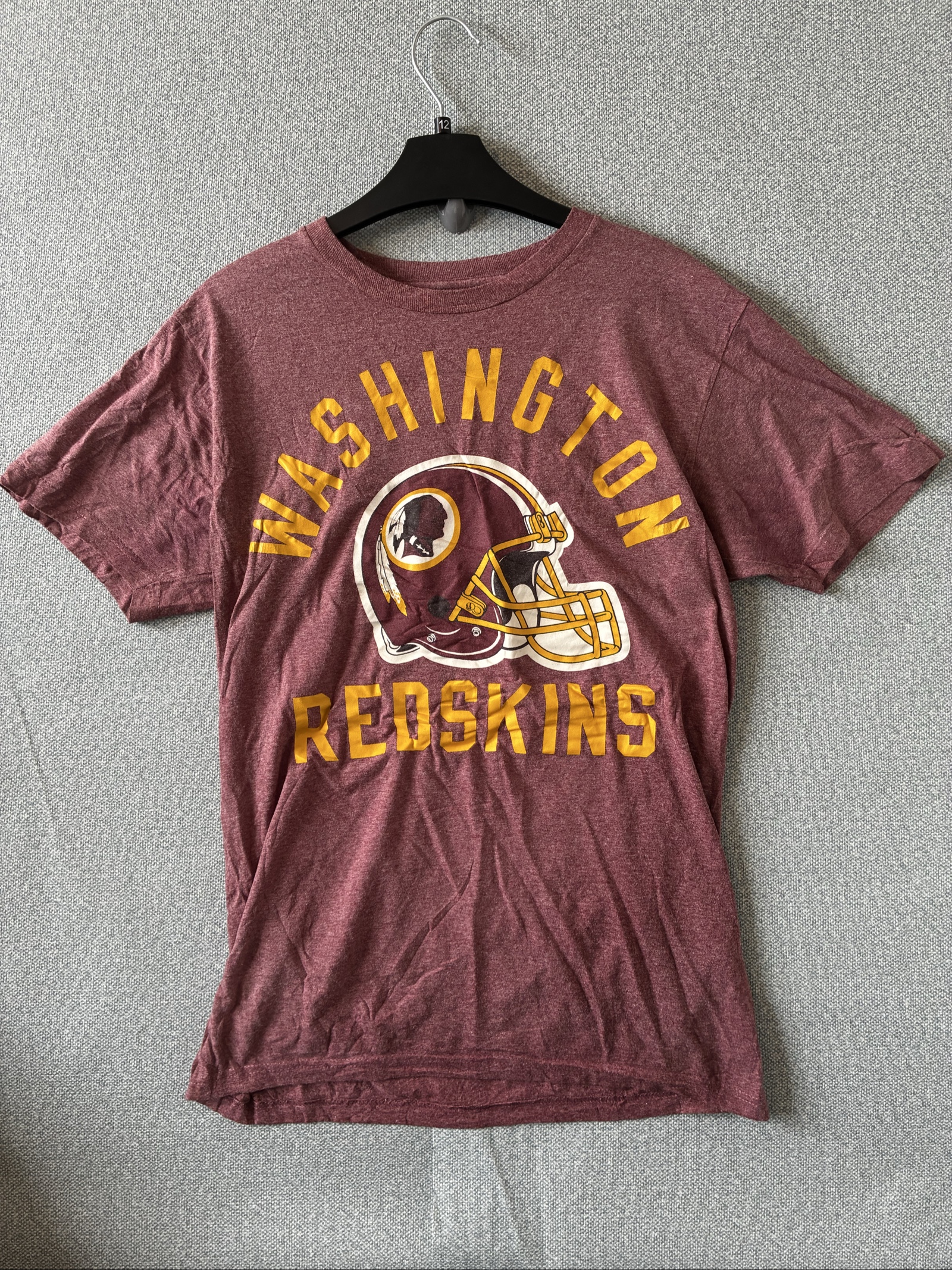 NFL Men’s Burgundy Washington Redskins Graphic T-Shirt Medium