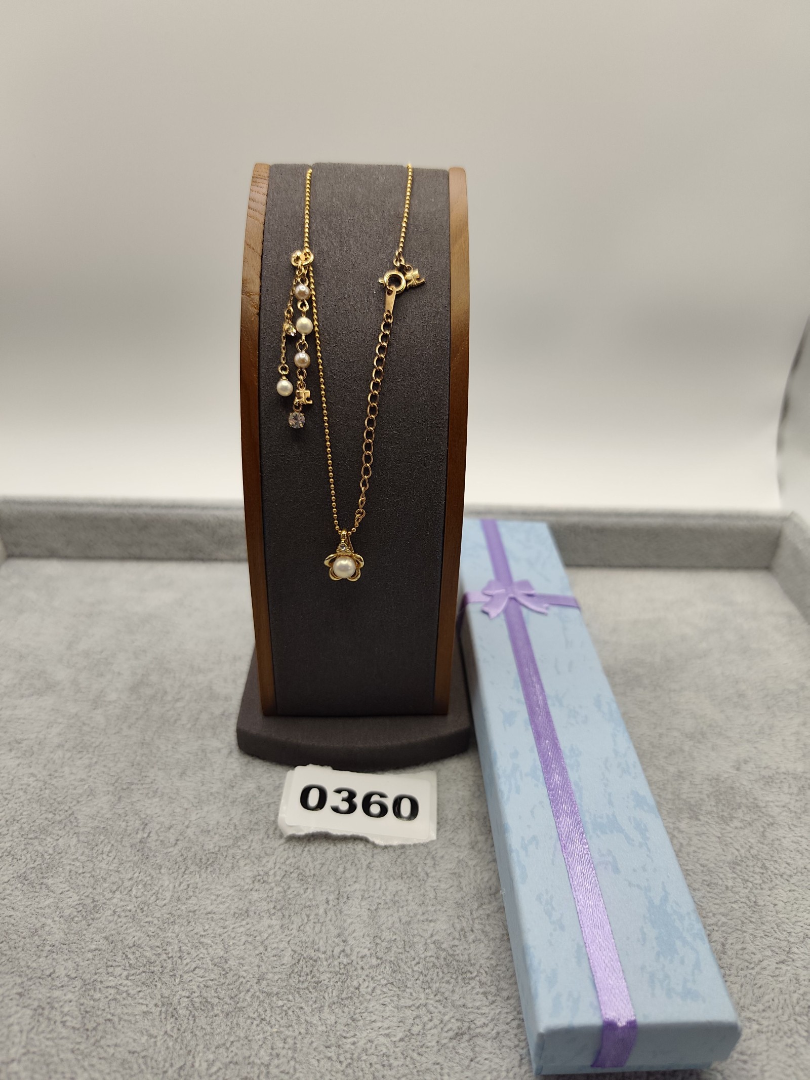 Jill Stuart Gold Tone Pearl & Crystal Charm Necklace One Size